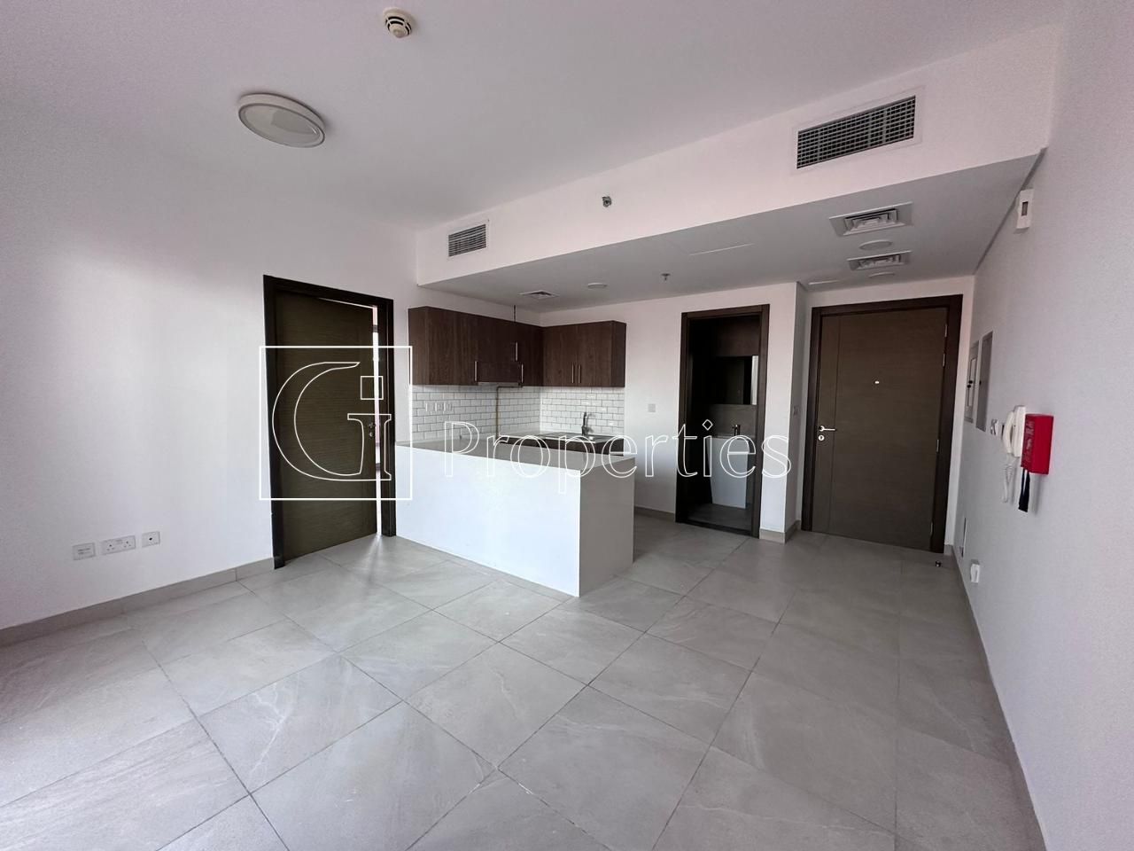 Spacious Layout | Hot Deal | Amazing view - 4