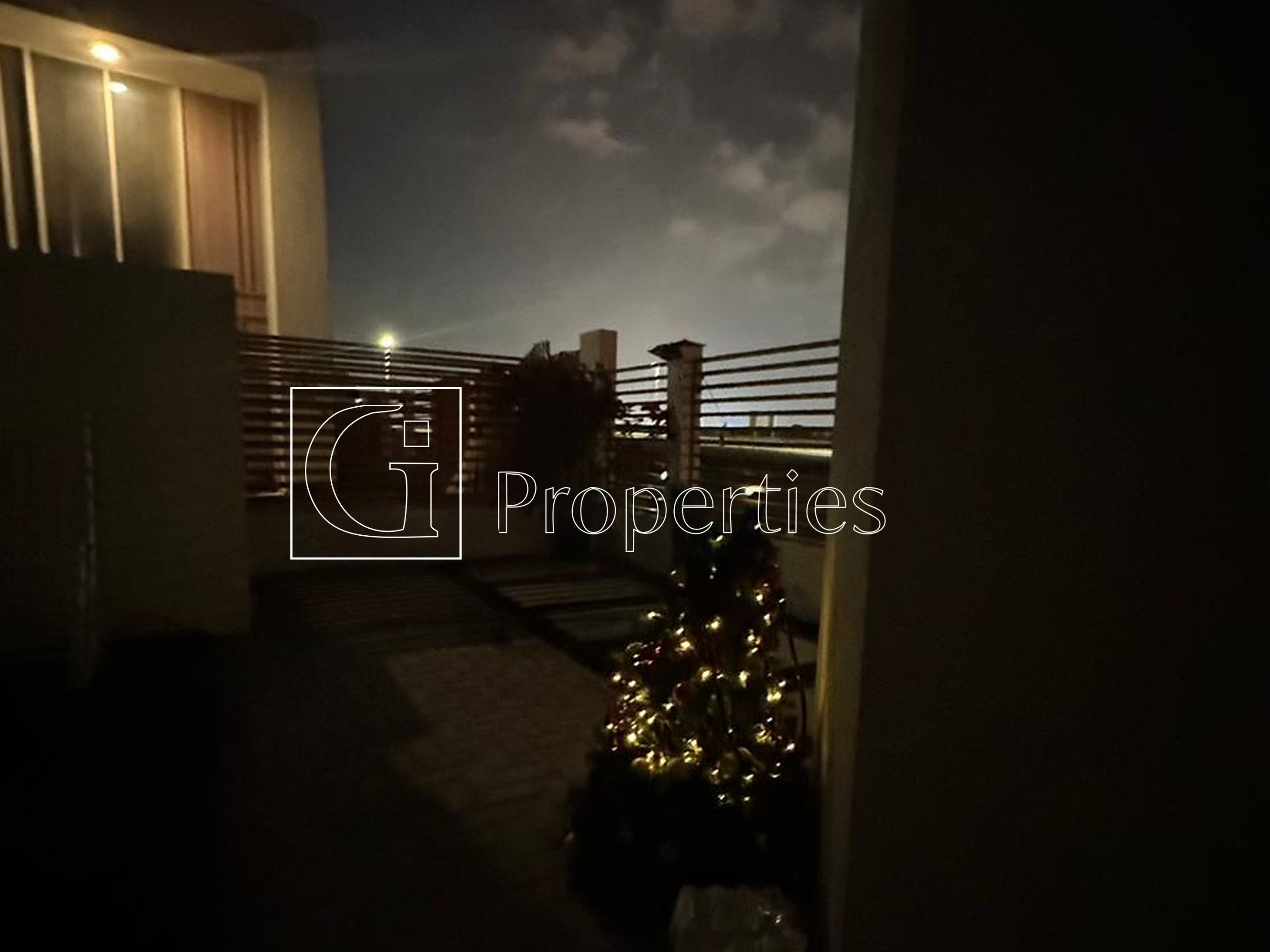 Loft Villa | Fully Furnished | Corner Unit - 15