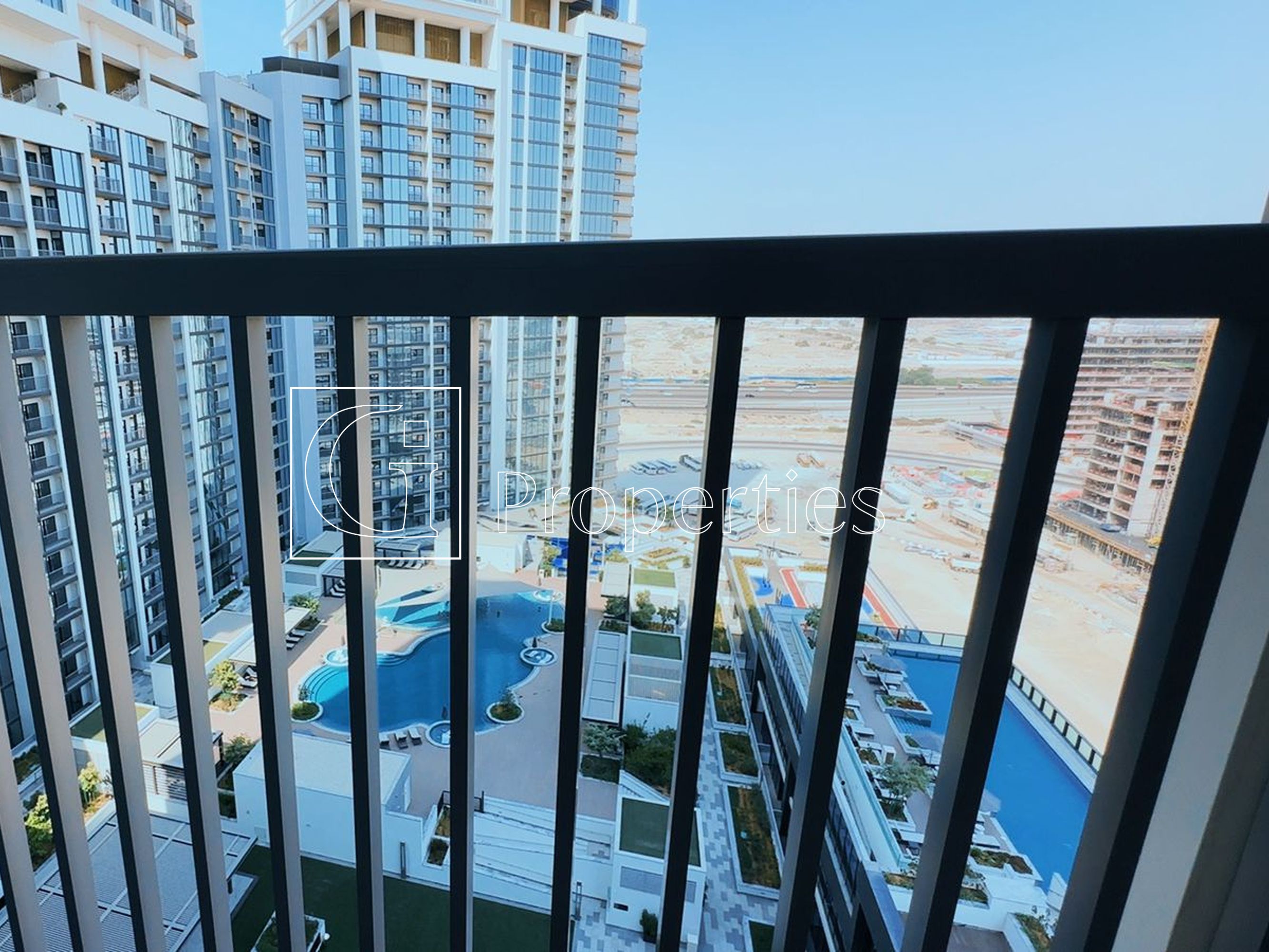 Luxury 1BR | Modern Living | High ROI - 10