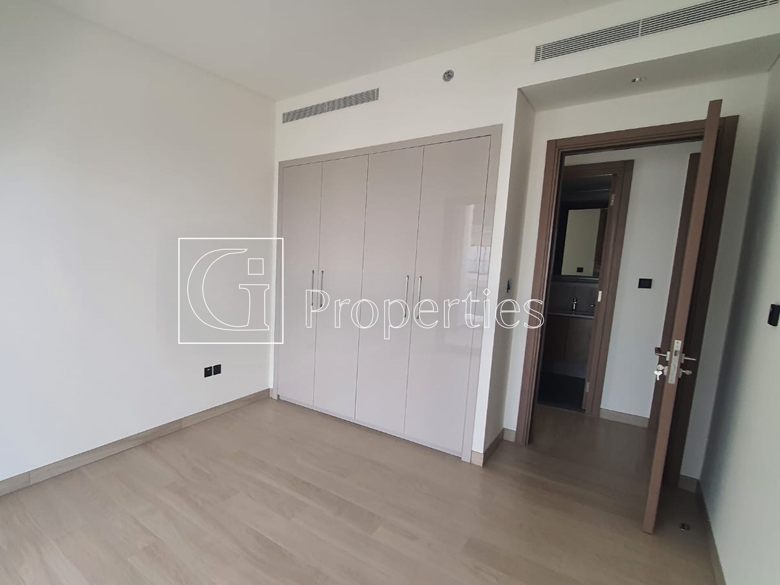 Brand New | Luxury 3BR+Maid | Burj Khalifa View - 4