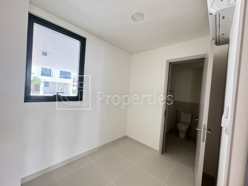 Single Row | Phase 2 | Vacant | Ready to Move - 5