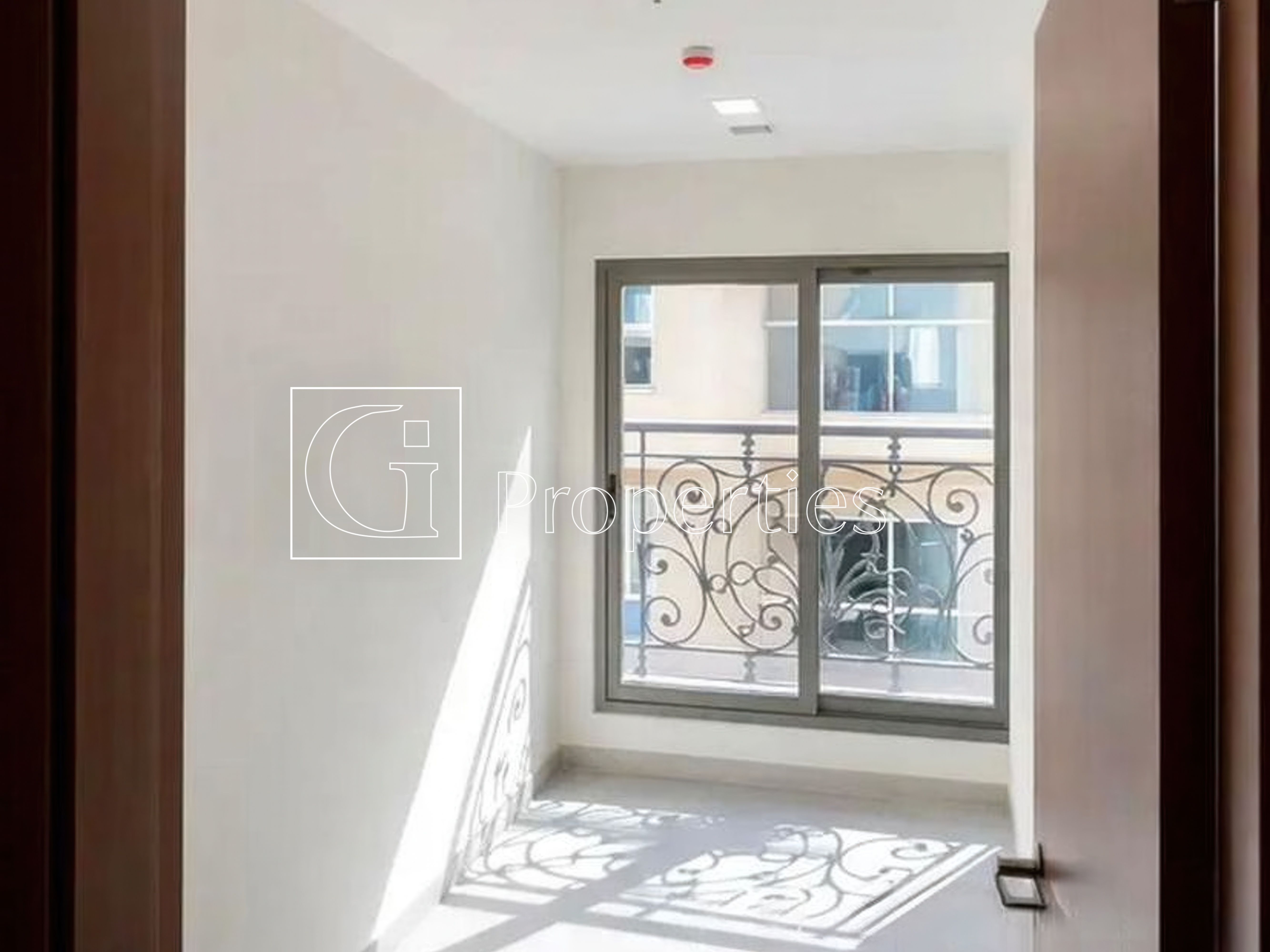 Great Layout | Vacant Now | Elegant 2BR+Maid - 3