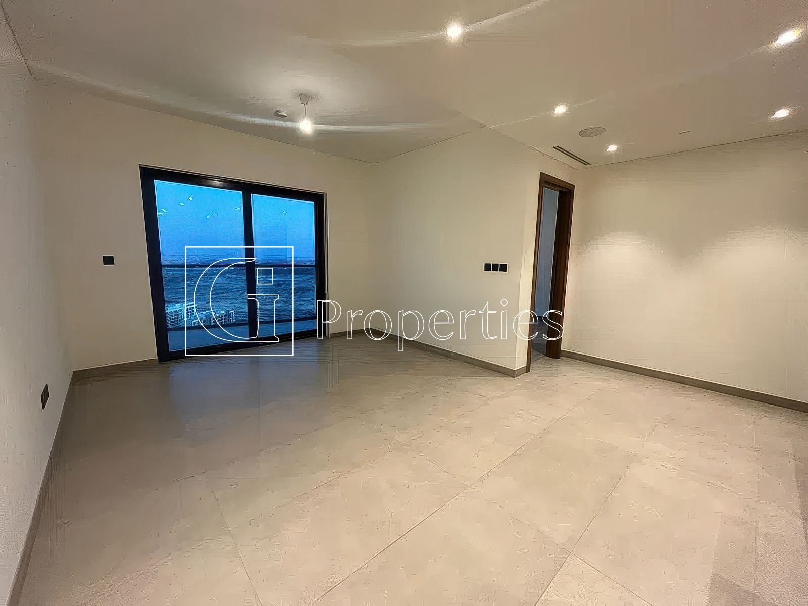 Vacant | Ready to Move | On High Floor - 1