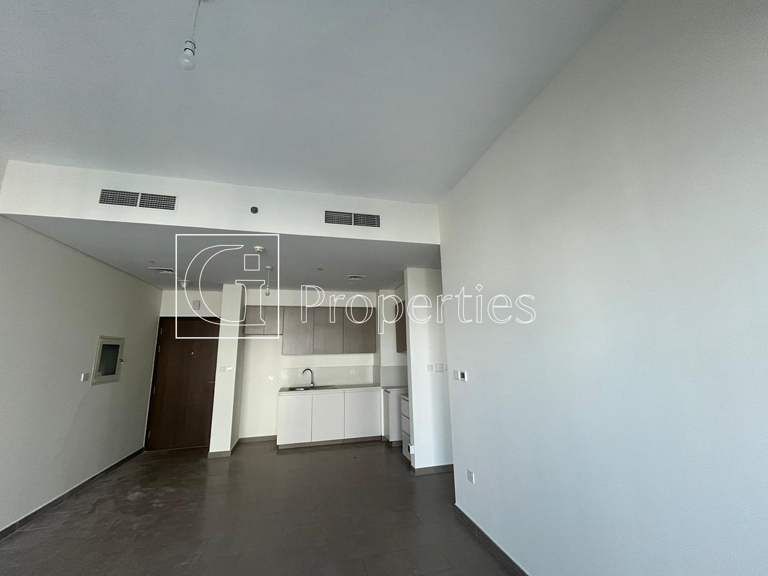 Elegant 1BR | Prime Location | Great Deal - 4