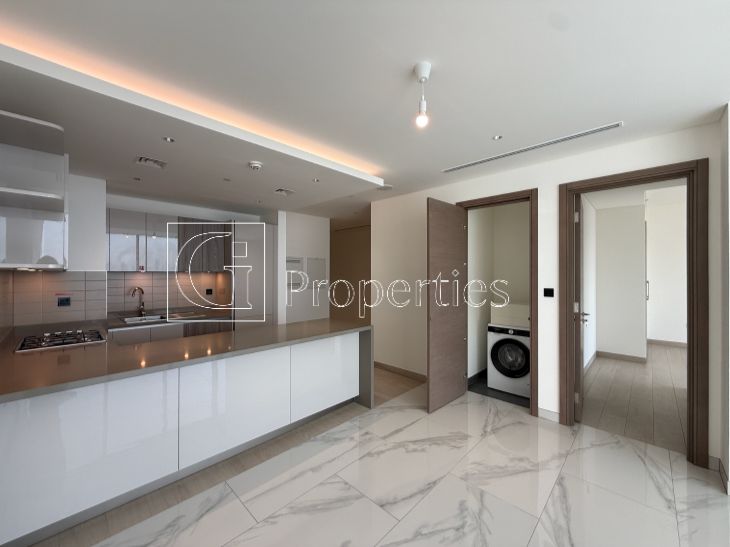 Luxury 1BR | Spacious Layout | High ROI - 8