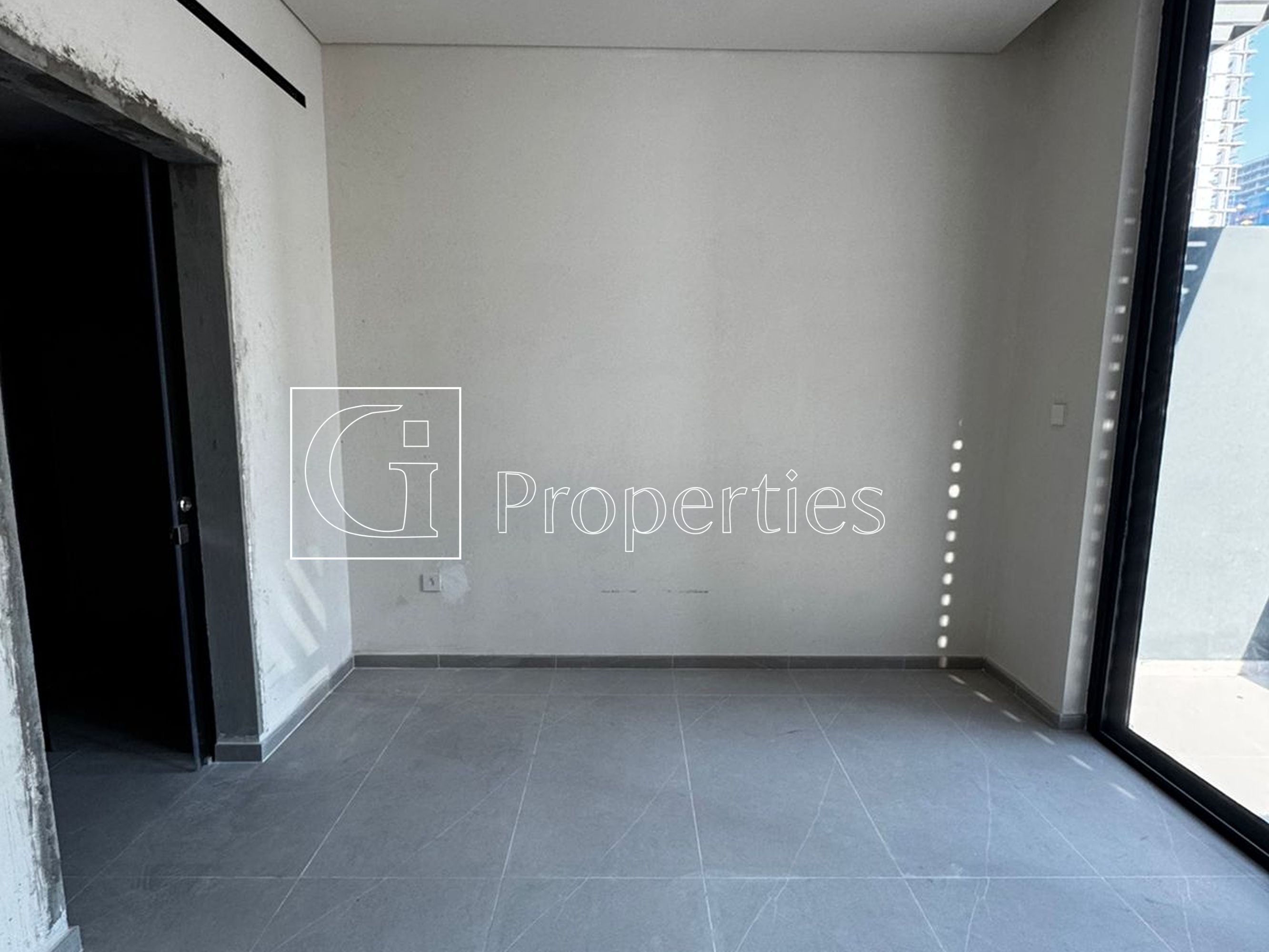 High Floor | Corner unit | Big plot size - 11