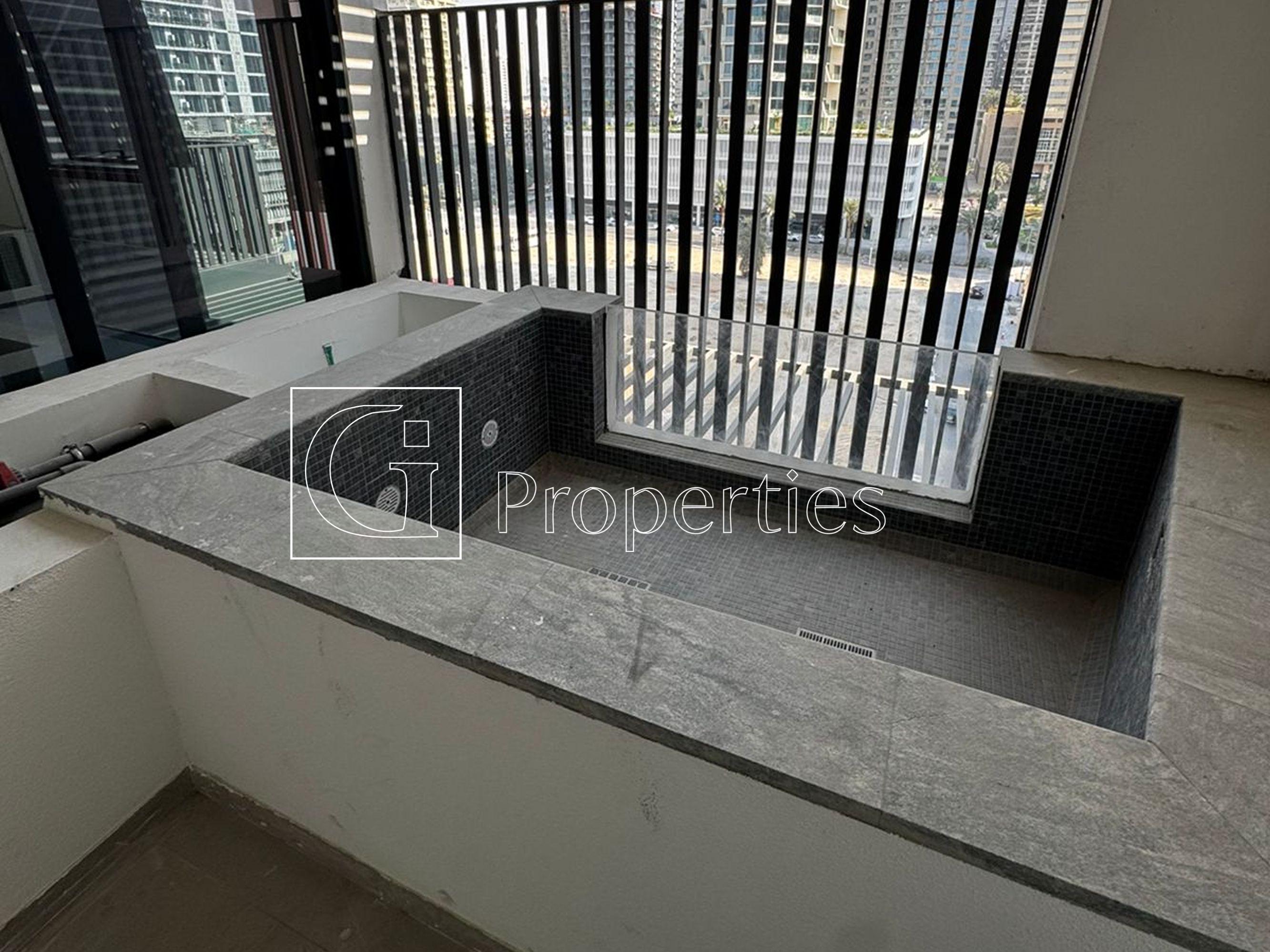 High Floor | Corner unit | Big plot size - 12