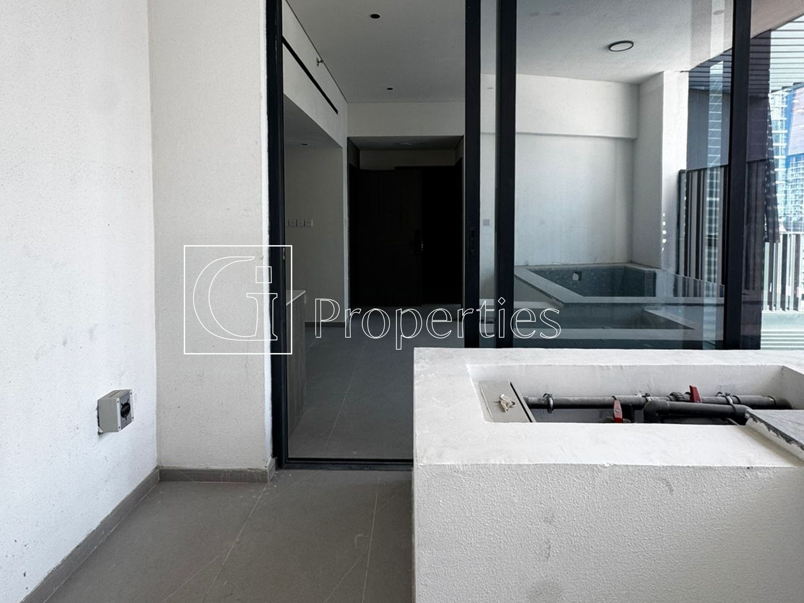 High Floor | Corner unit | Big plot size - 15