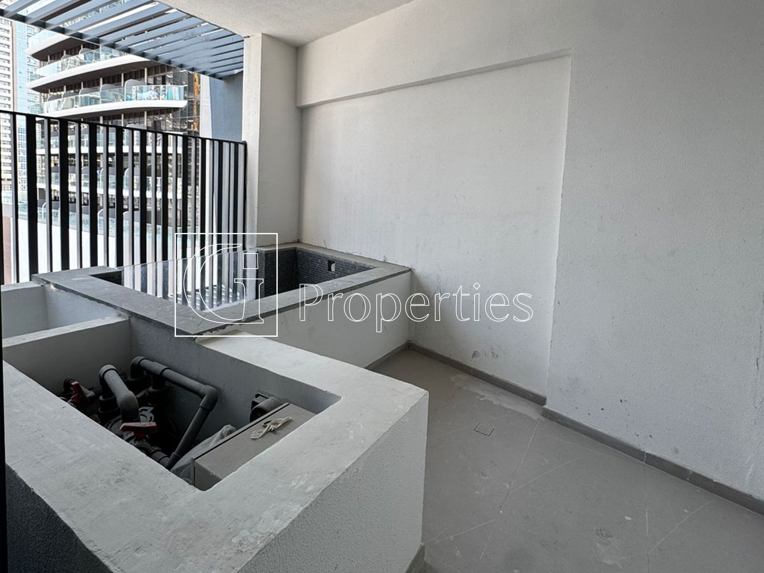 High Floor | Corner unit | Big plot size - 17