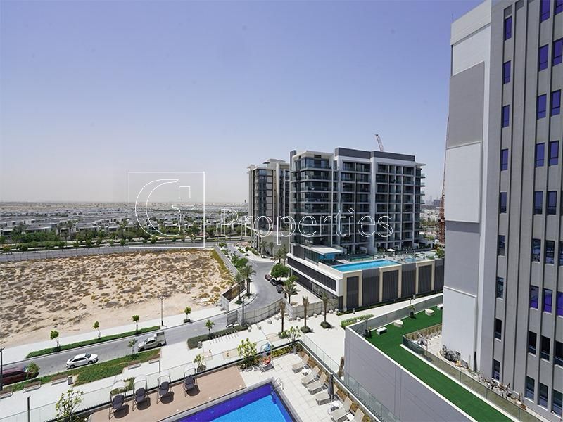 Pool View | Modern 1BR | Close To Mall & Park - 19