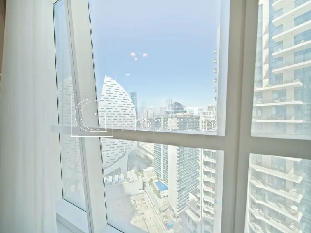 Unfurnished | Vacant | Ready to Move - 11