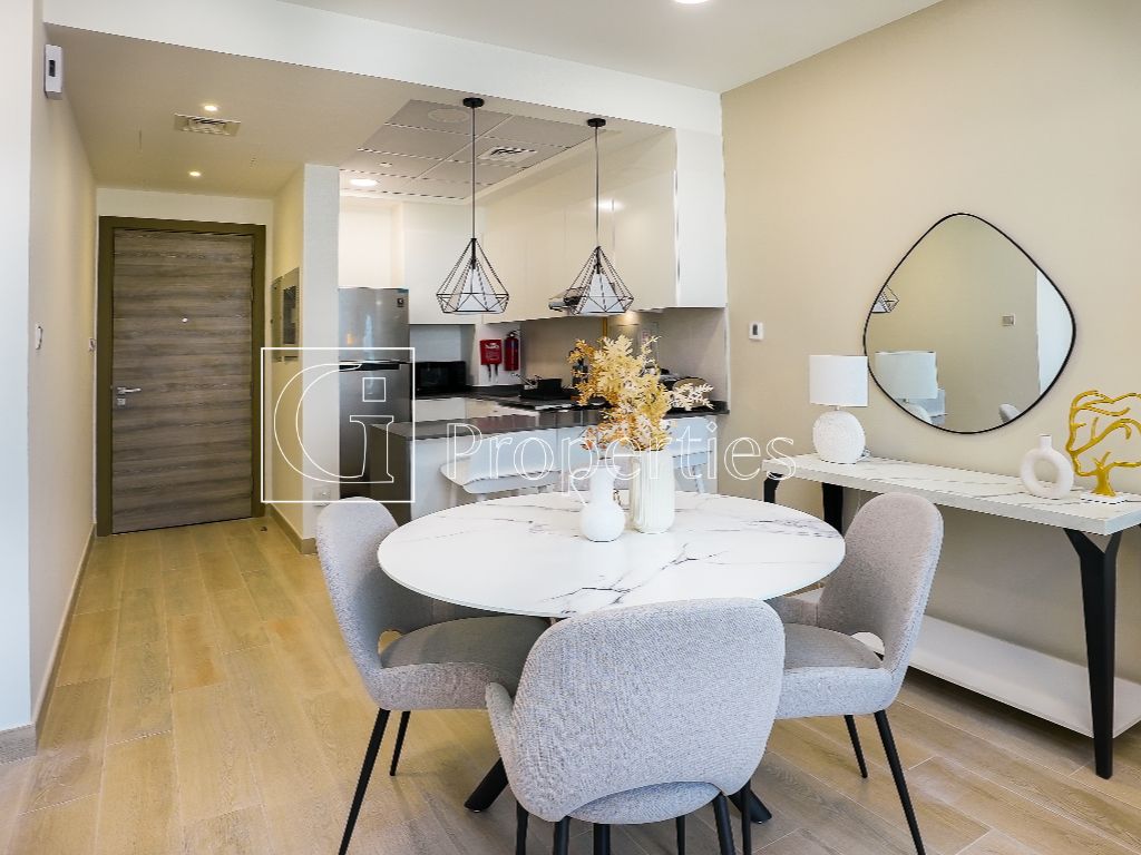 Fully Furnished | Hot Deal | Amazing view - 10