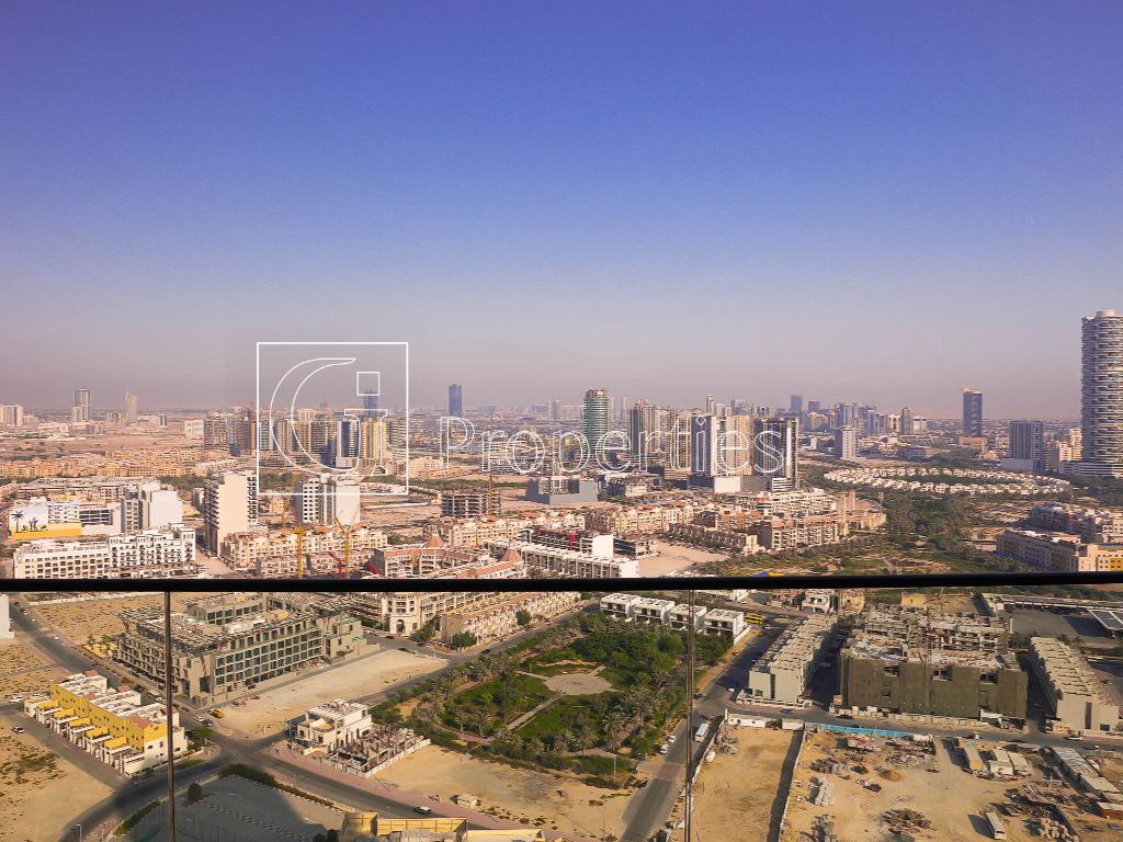 Fully Furnished | Hot Deal | Amazing view - 17