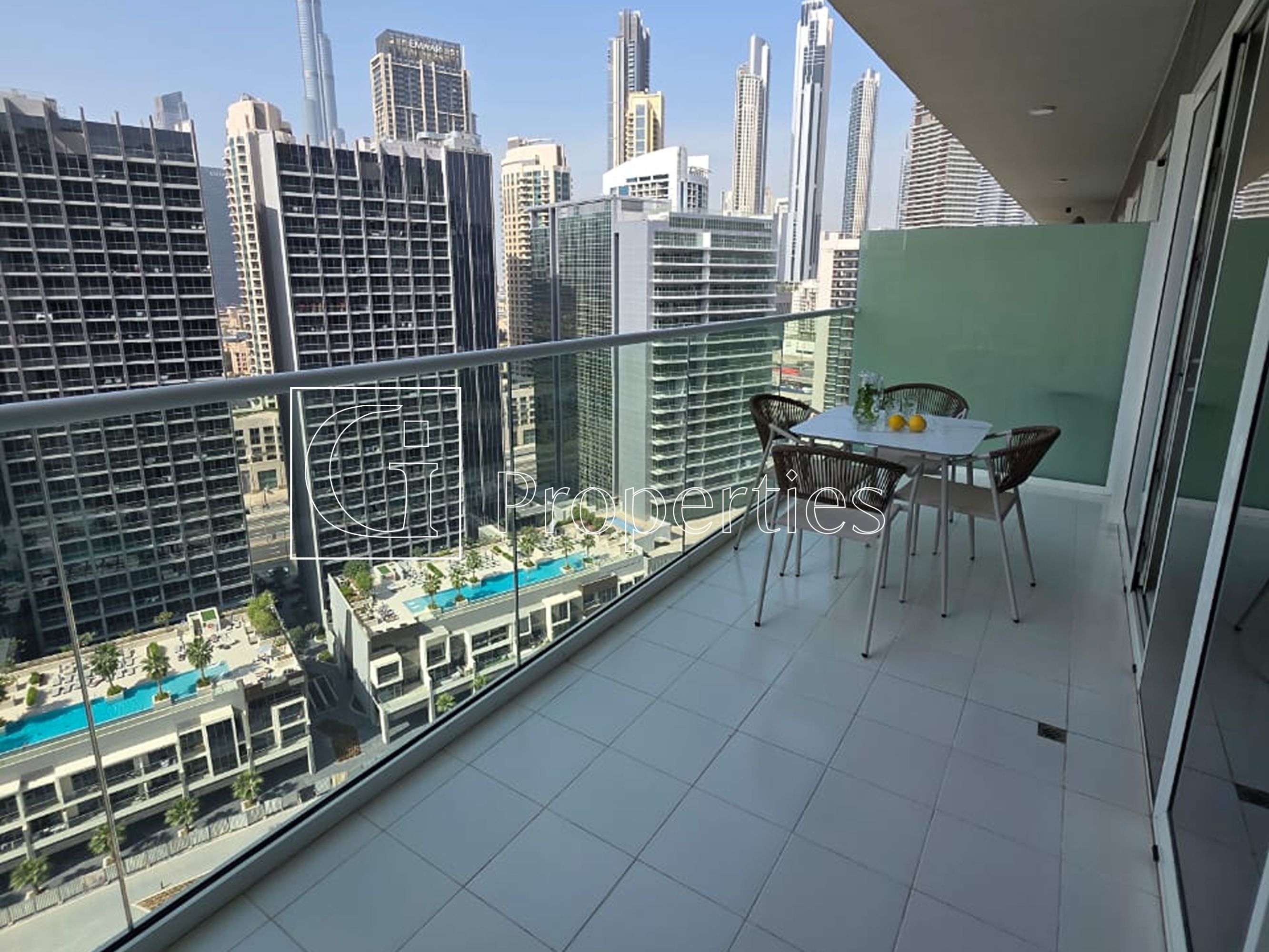 Fully Furnished | Renovated | Burj view - 5