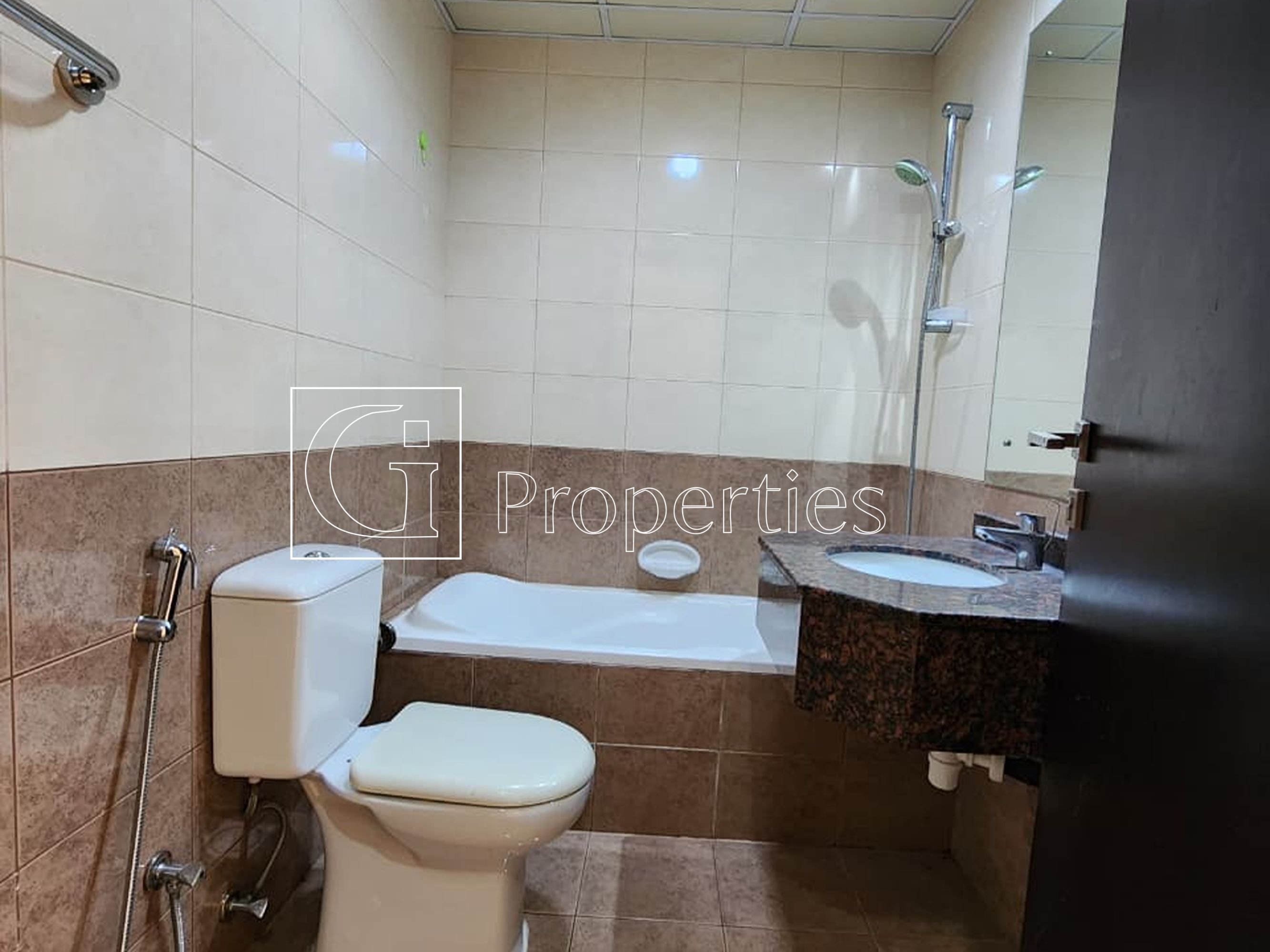 Modern 3BR | Spacious Layout | Family-Friendly - 12