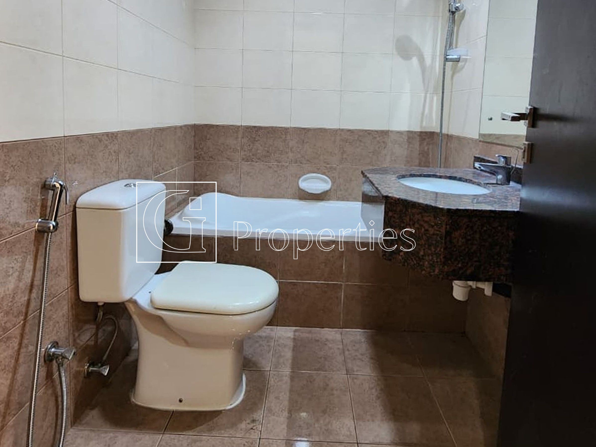 Modern 3BR | Spacious Layout | Family-Friendly - 11