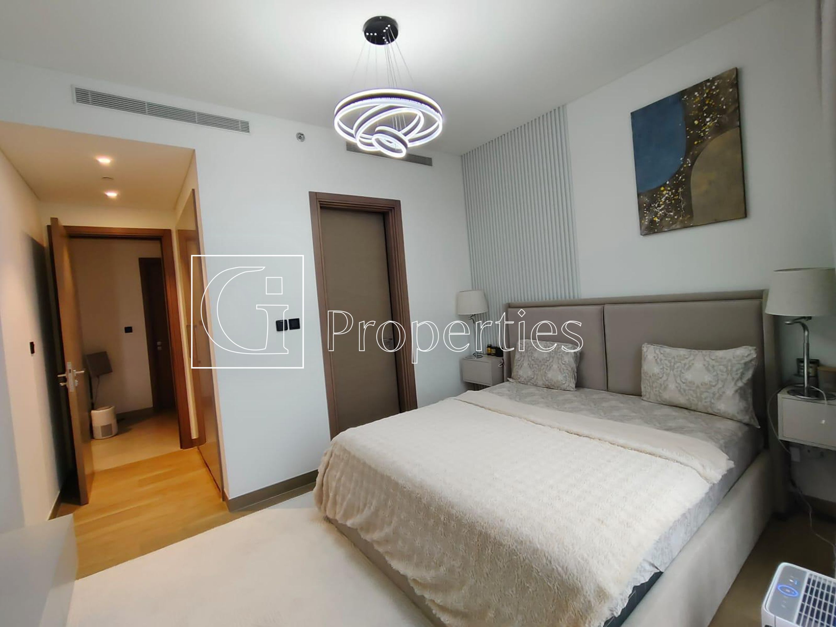Luxury 1BR | Spacious Layout | High ROI - 6
