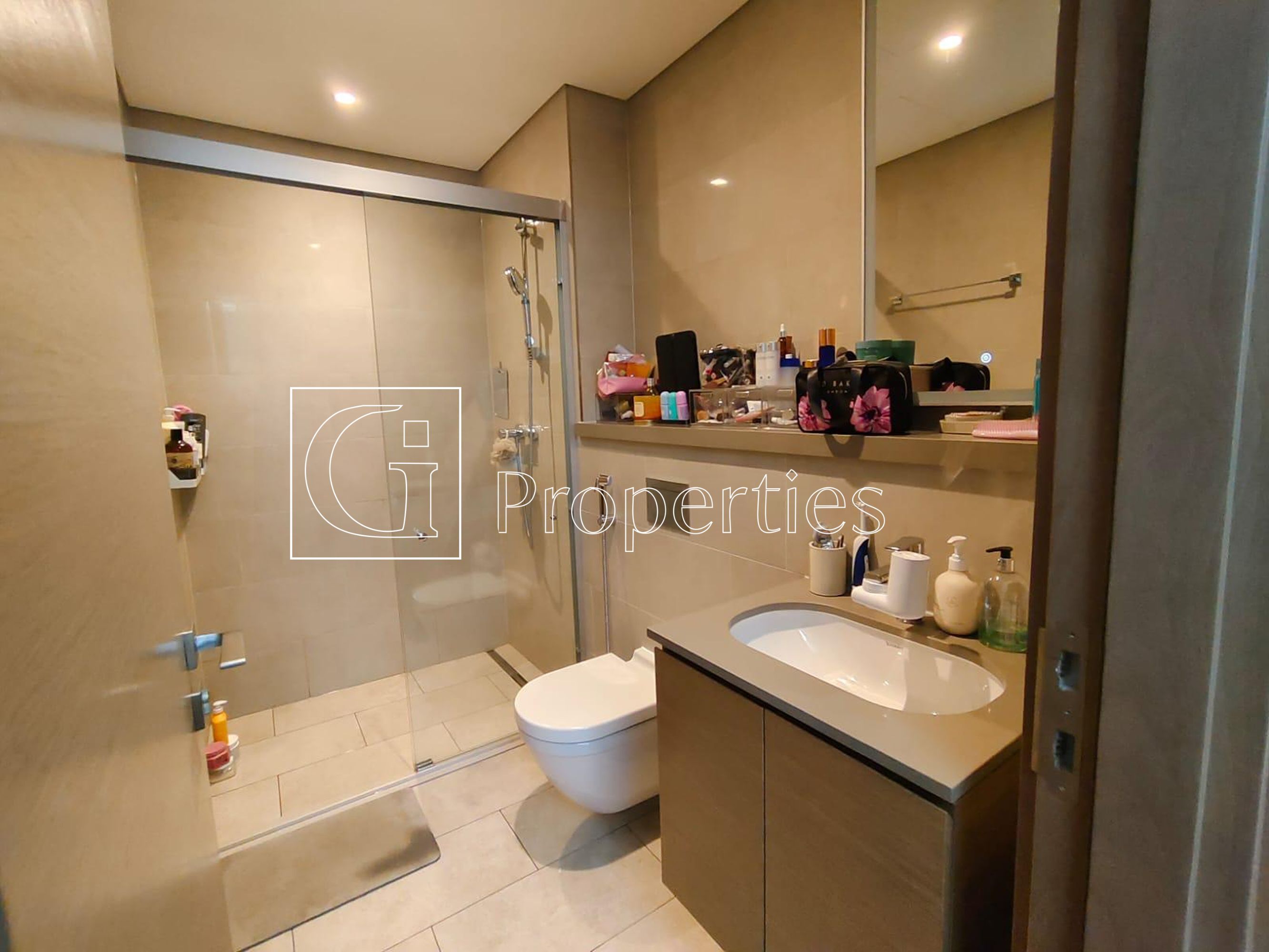 Luxury 1BR | Spacious Layout | High ROI - 9