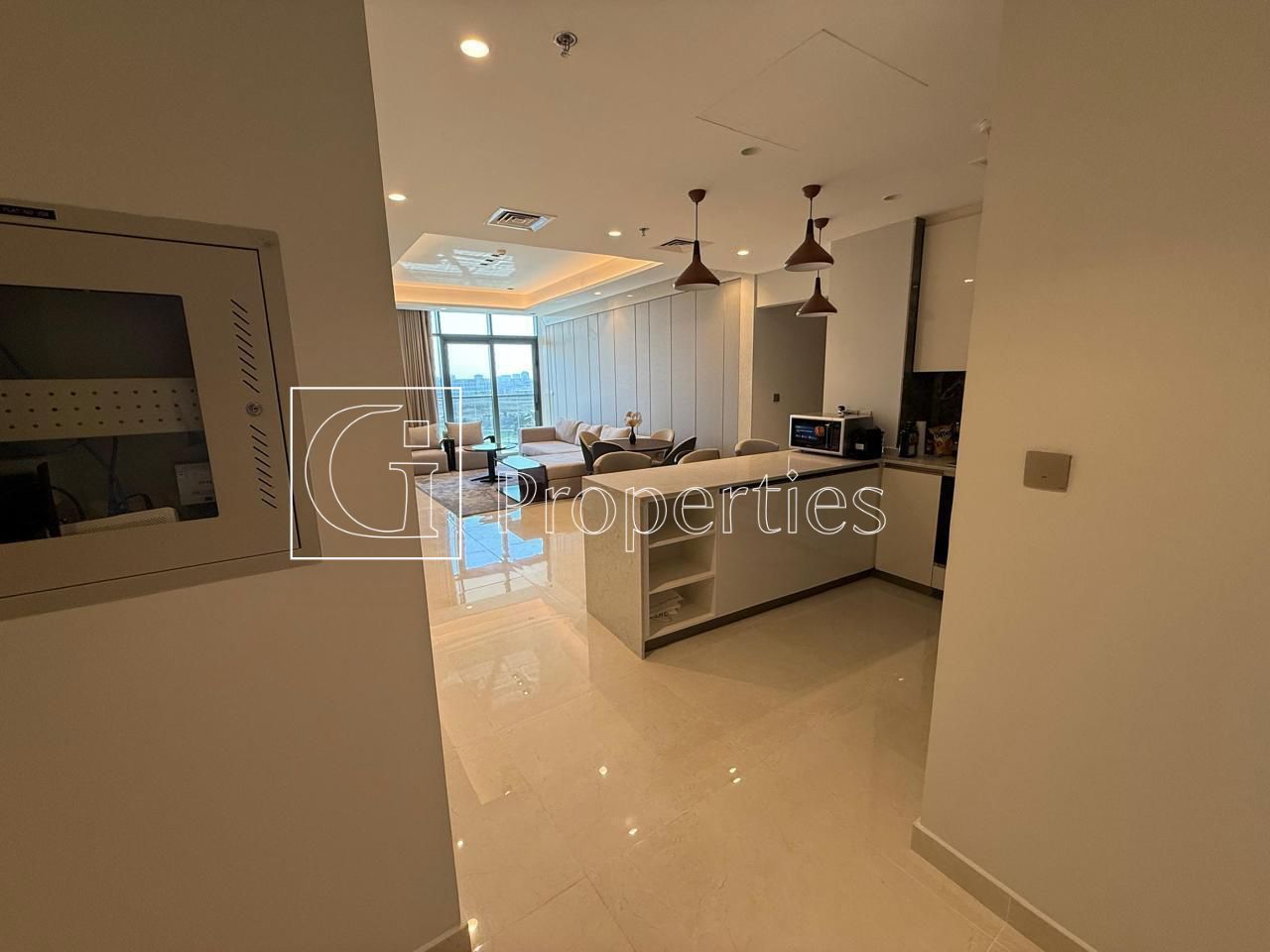 Fully Furnished | Spacious 2BR | Near Downtown - 11