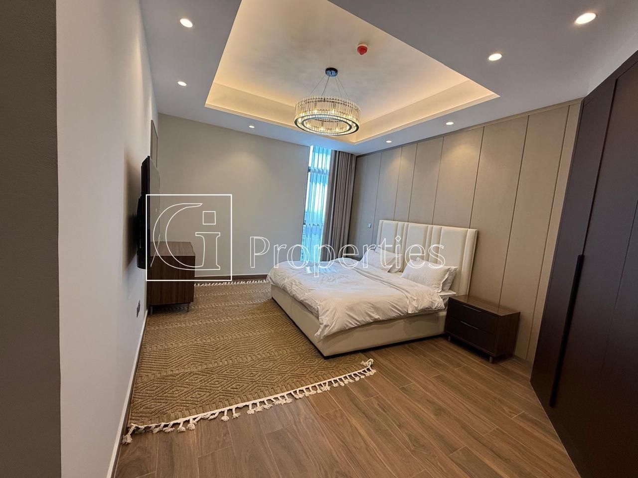 Fully Furnished | Spacious 2BR | Near Downtown - 26