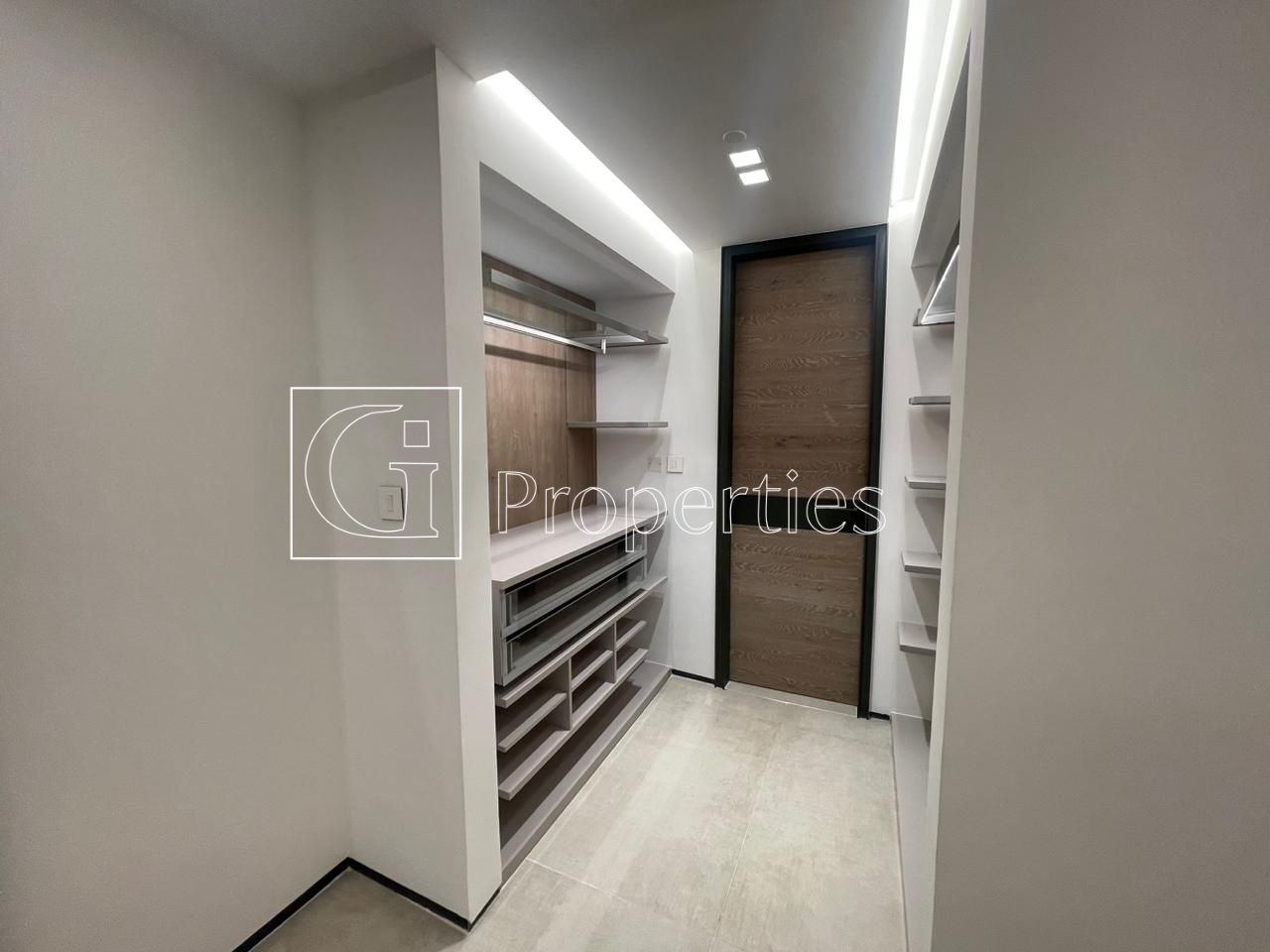 Contemporary Living | Elegant 1BR | Spacious - 12