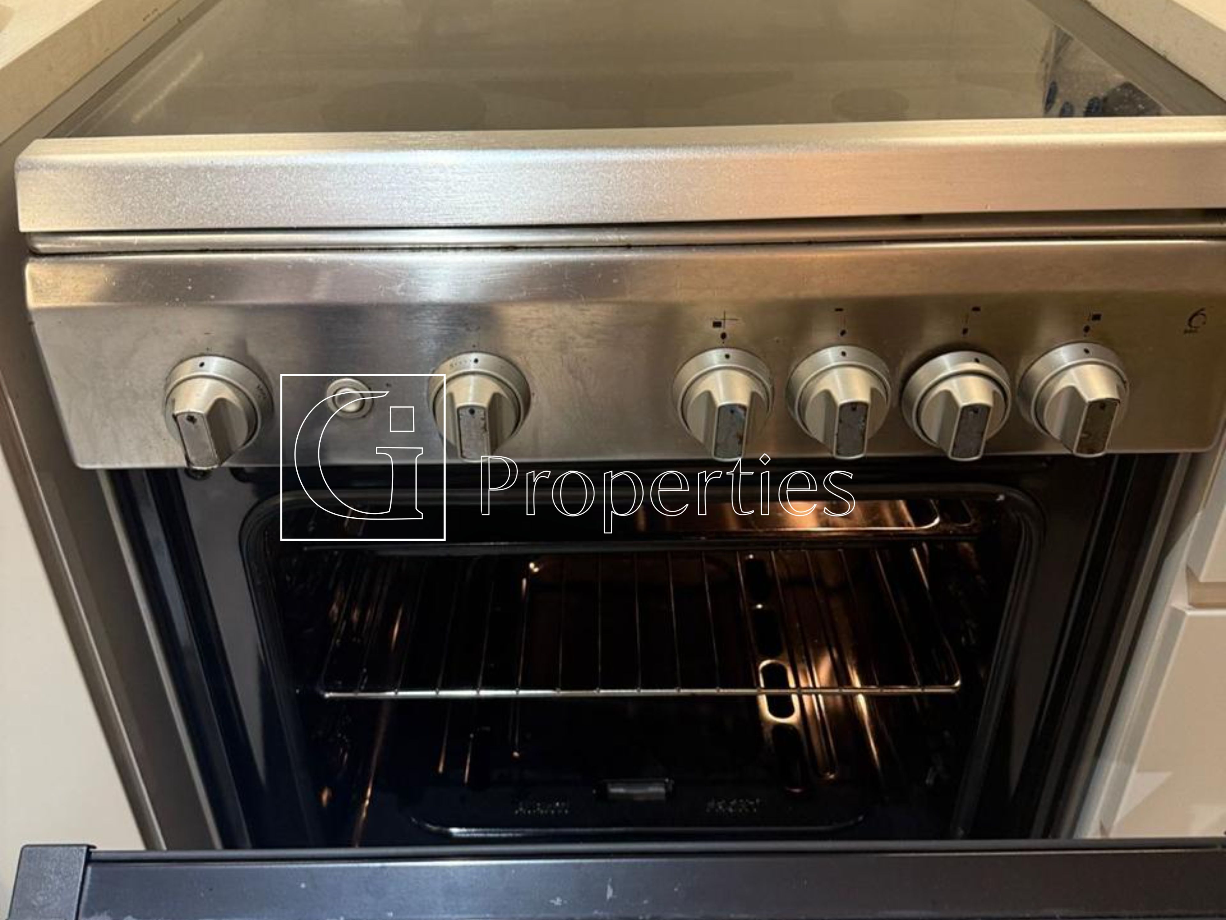 Beautiful Furnished 1BR | Walk to Park | Prime - 12