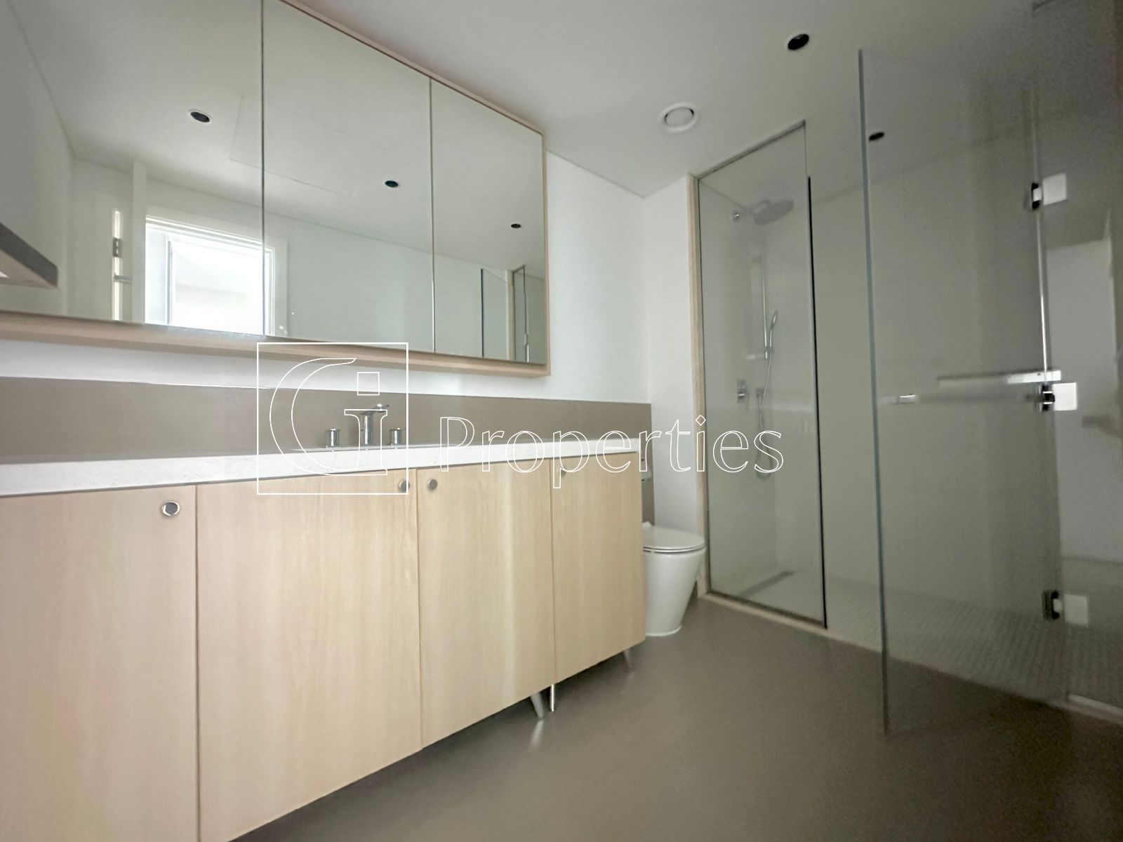 Unfurnished | Big Layout | Vacant | Ready to Move - 10