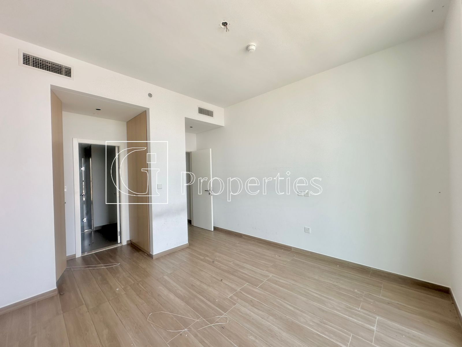 Unfurnished | Big Layout | Vacant | Ready to Move - 21