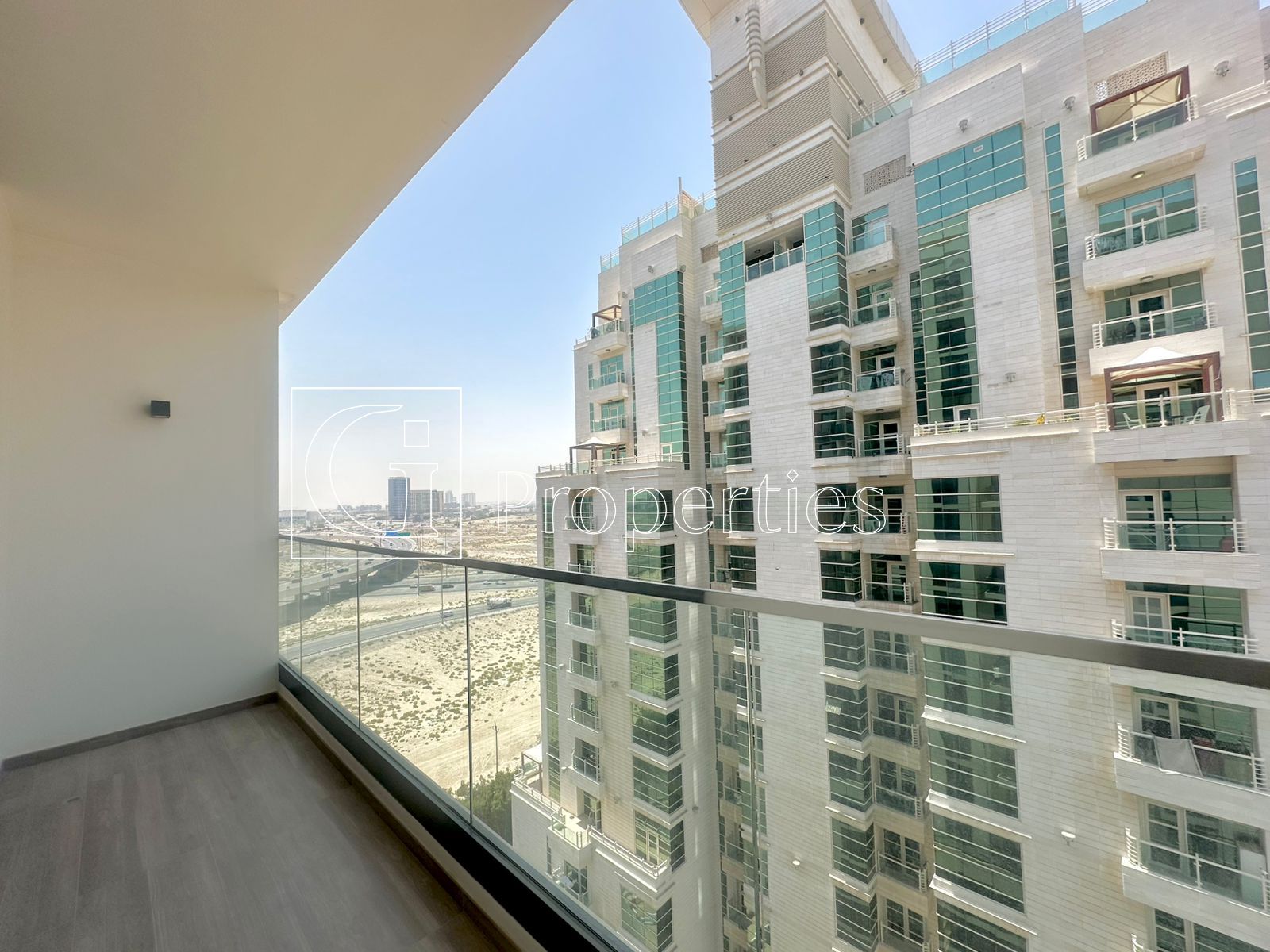 Unfurnished | Big Layout | Vacant | Ready to Move - 24