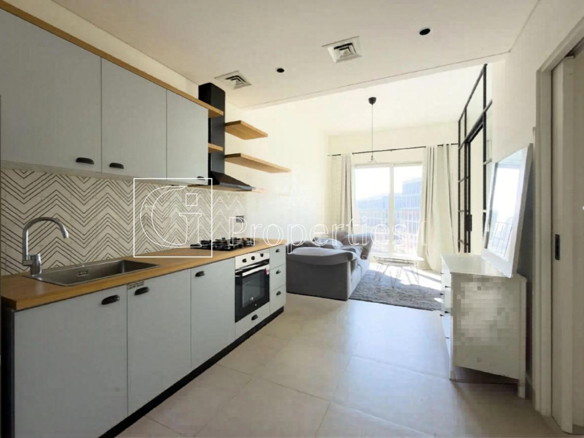 Available now | Fully Furnished | Community Views - 5