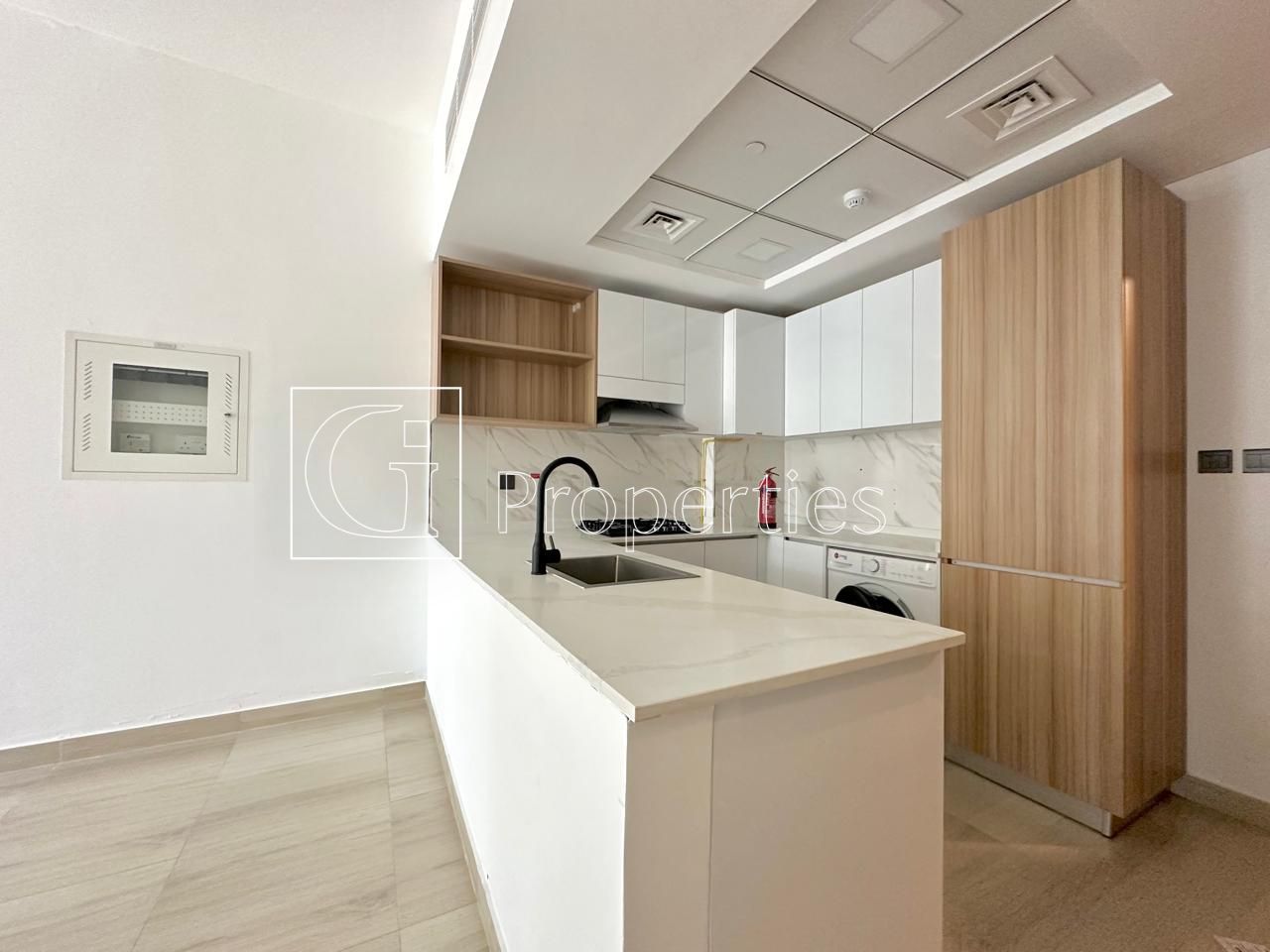 Unfurnished | Fitted Kitchen | Vacant - 4
