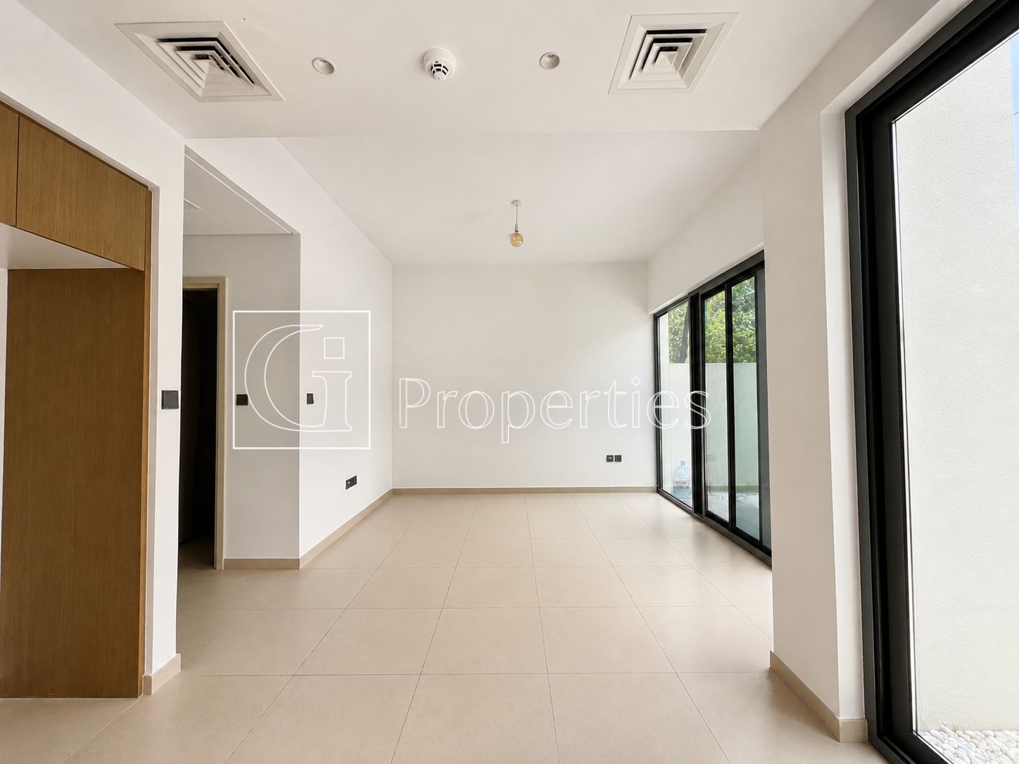 Single Row | Park Facing | Modern Living - 6