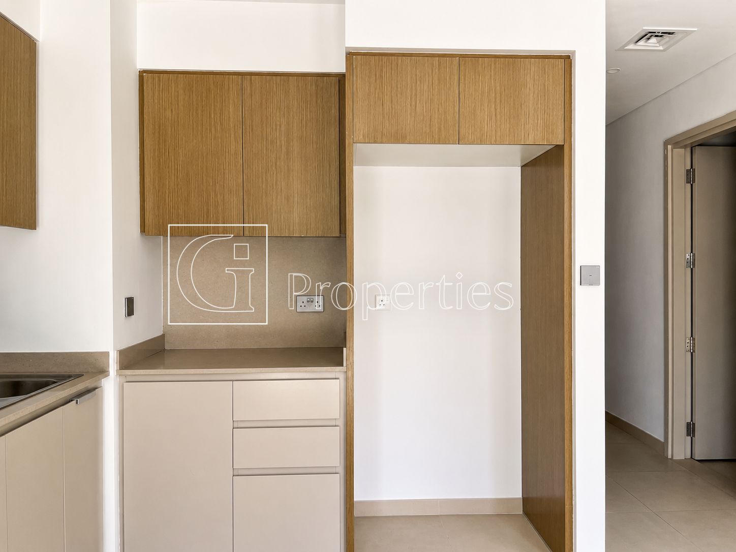 Single Row | Park Facing | Modern Living - 13