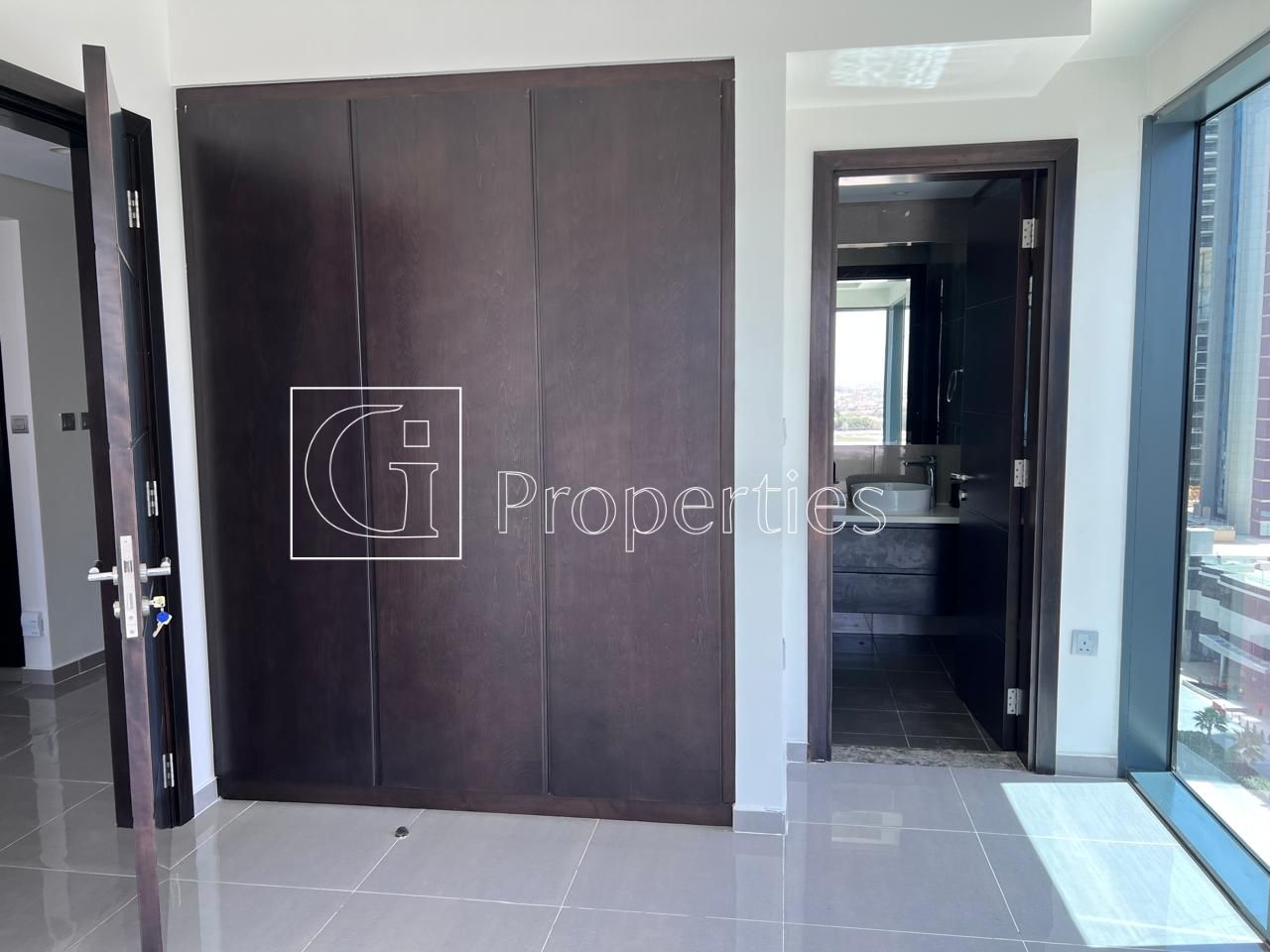 Fully Canal View | Prime Location | Ready To Move - 6