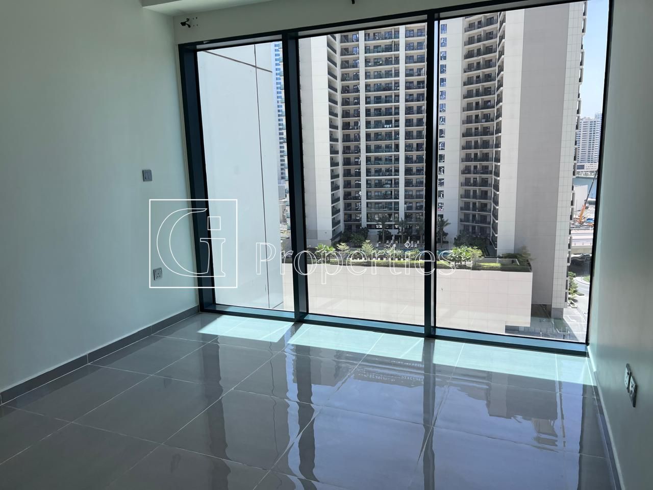 Fully Canal View | Prime Location | Ready To Move - 7