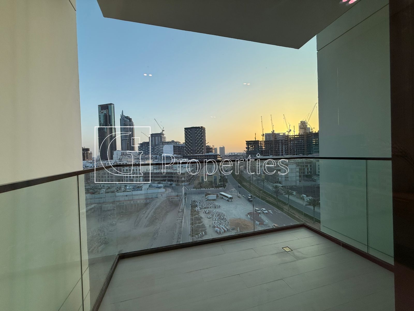 Furnished | Great View | Flexible Pay | Best Deal - 13