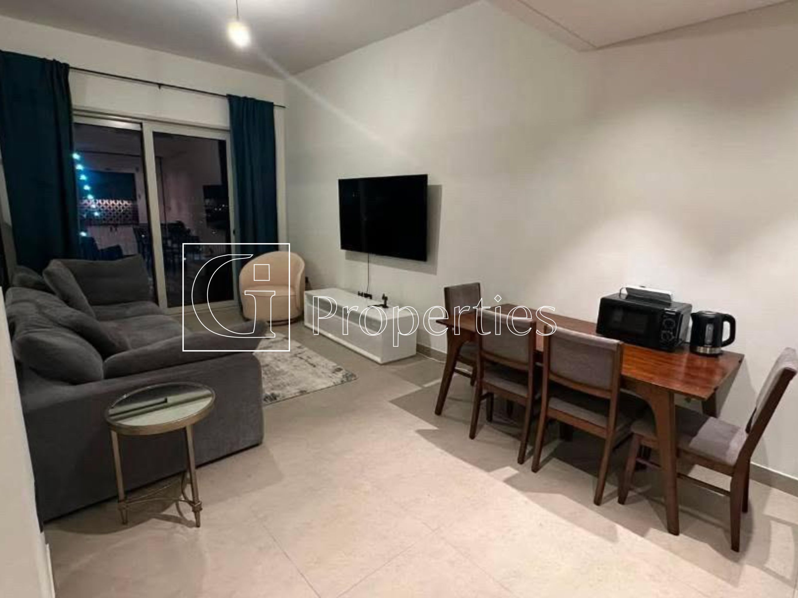 Vacant Now | Fully Furnished | Multiple Cheques - 1