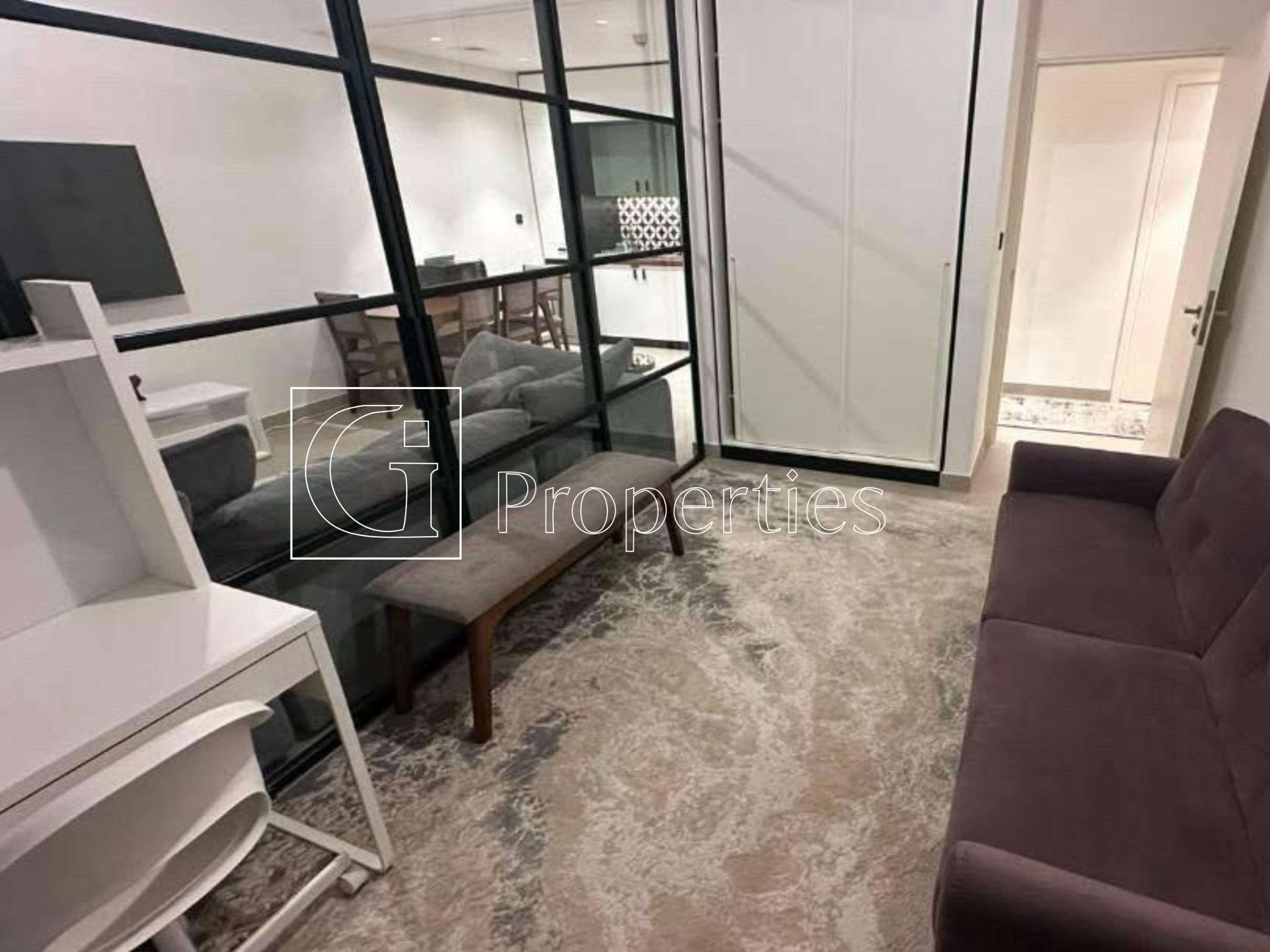 Vacant Now | Fully Furnished | Multiple Cheques - 5