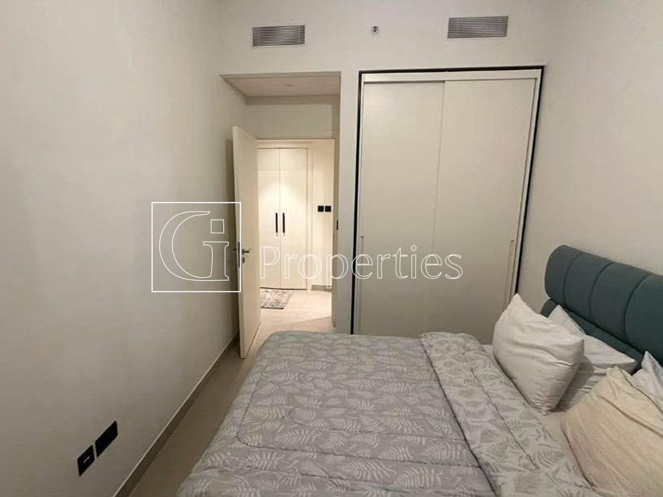 MULTIPLE CHEQUES | NEGOTIABLE | VACANT NOW - 8