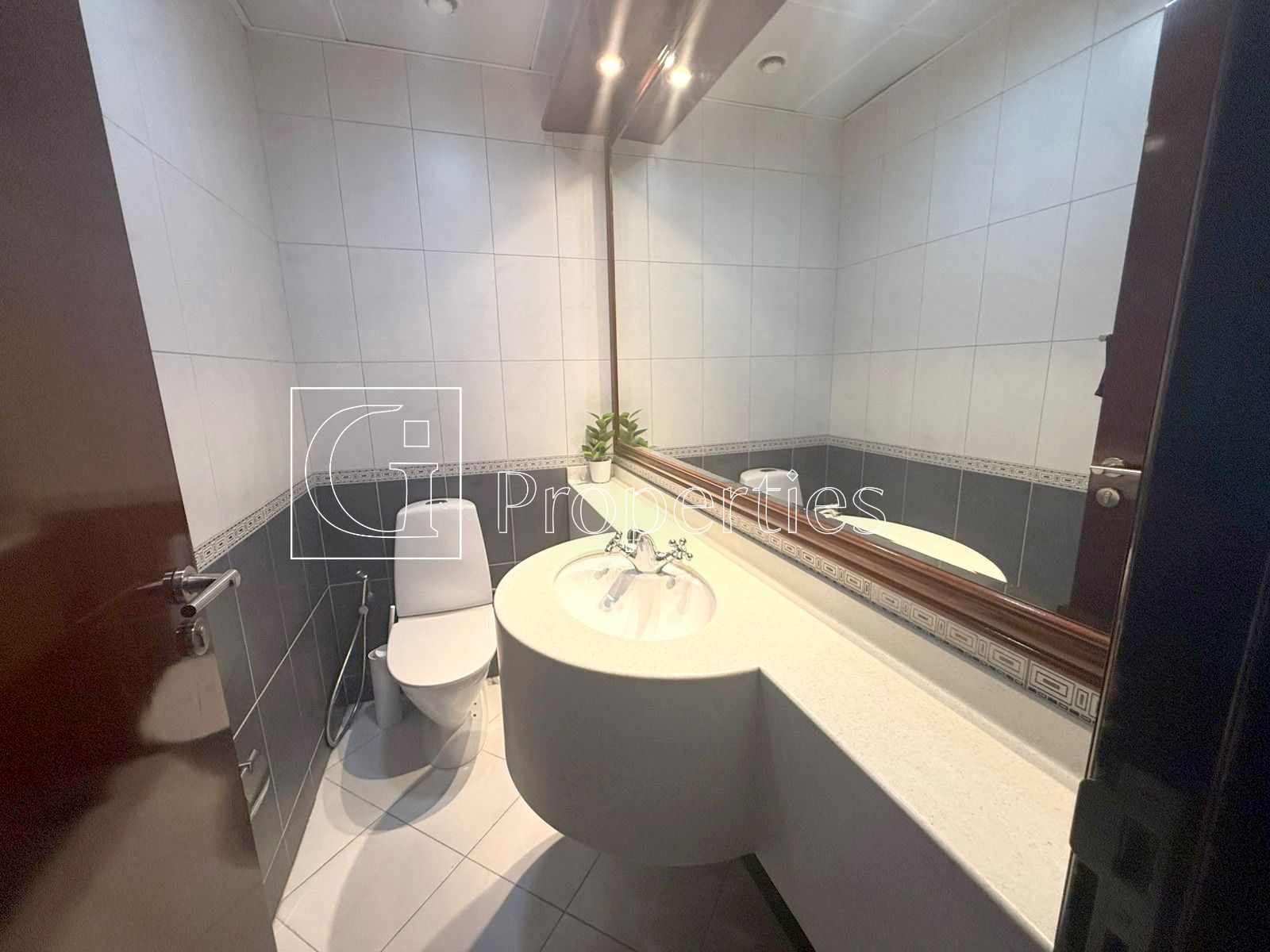Fully Furnished | Ready To Move In | Prime 2BR+M - 9