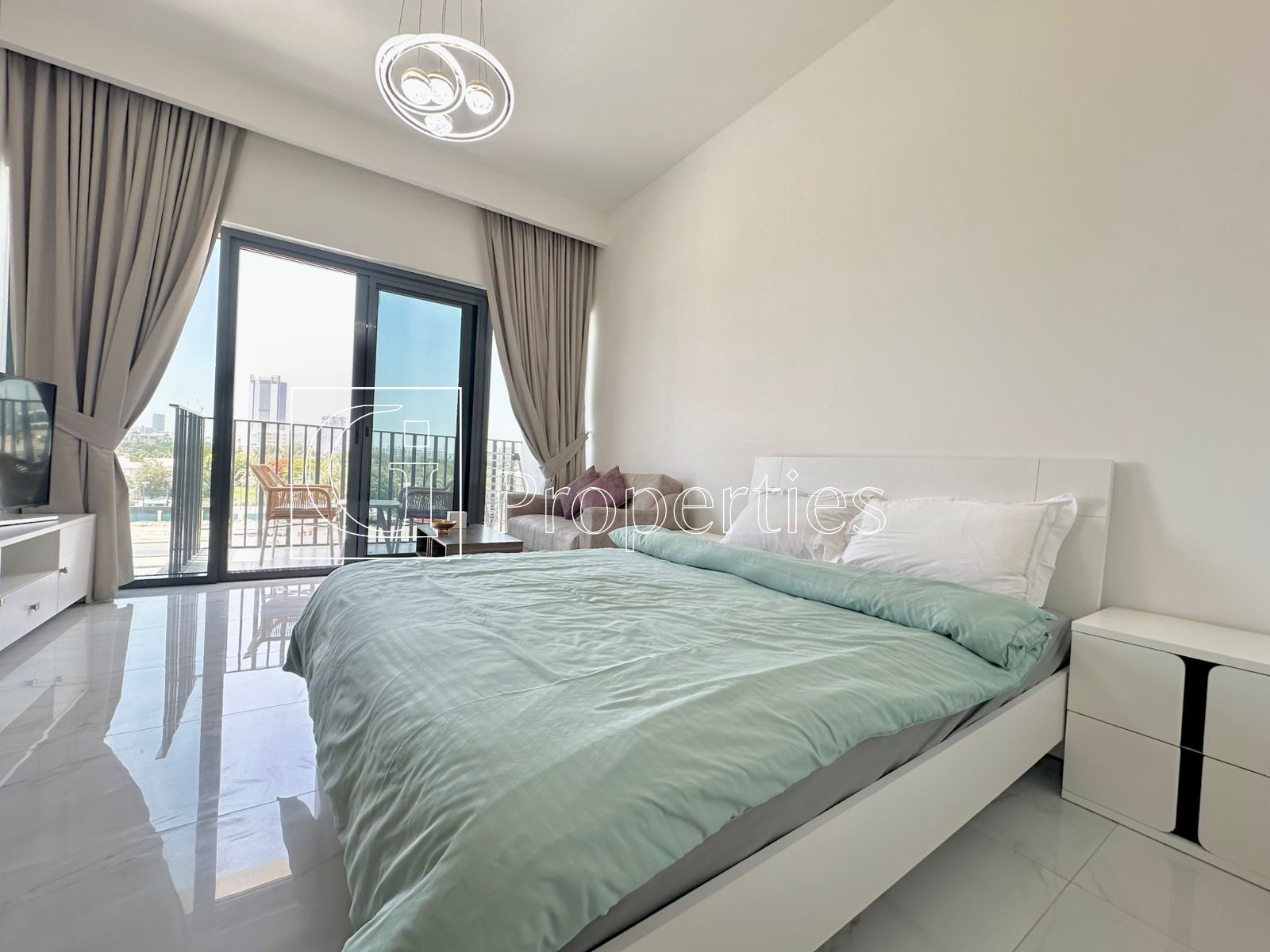 Luxury Studio | High ROI | Prime Location - 4