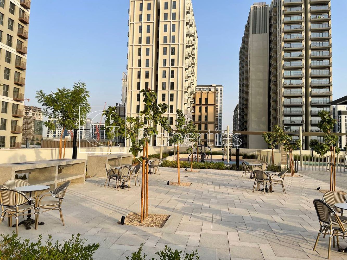 Modern 2BR | Furnished | Walk to Mall & Park - 18