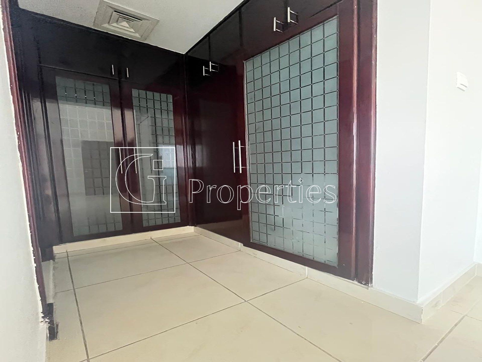Elegant 2BR | Best Price | Vacant Soon - 9