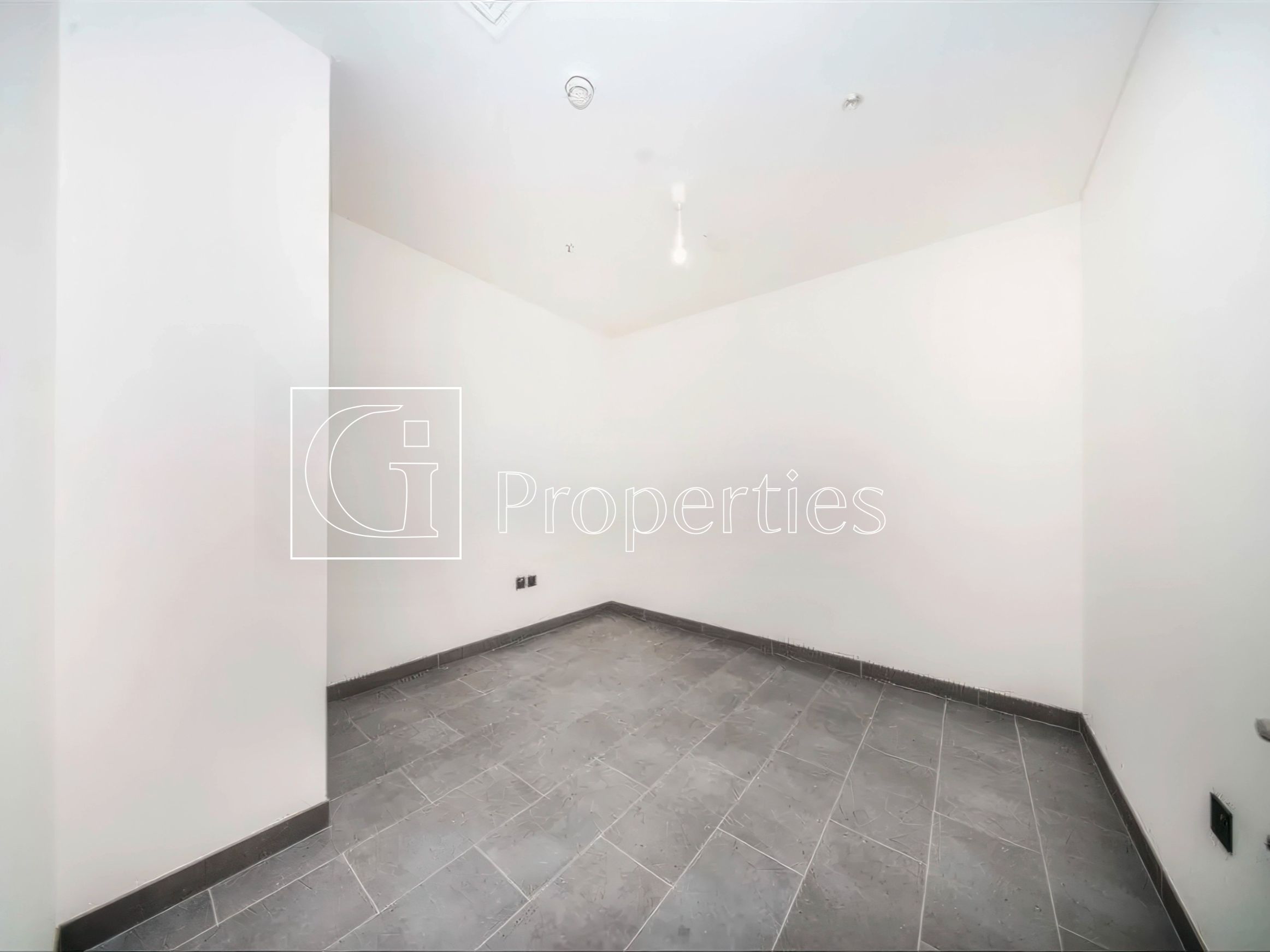 Waterfront 1BR | Stunning Views | Best Deal - 11