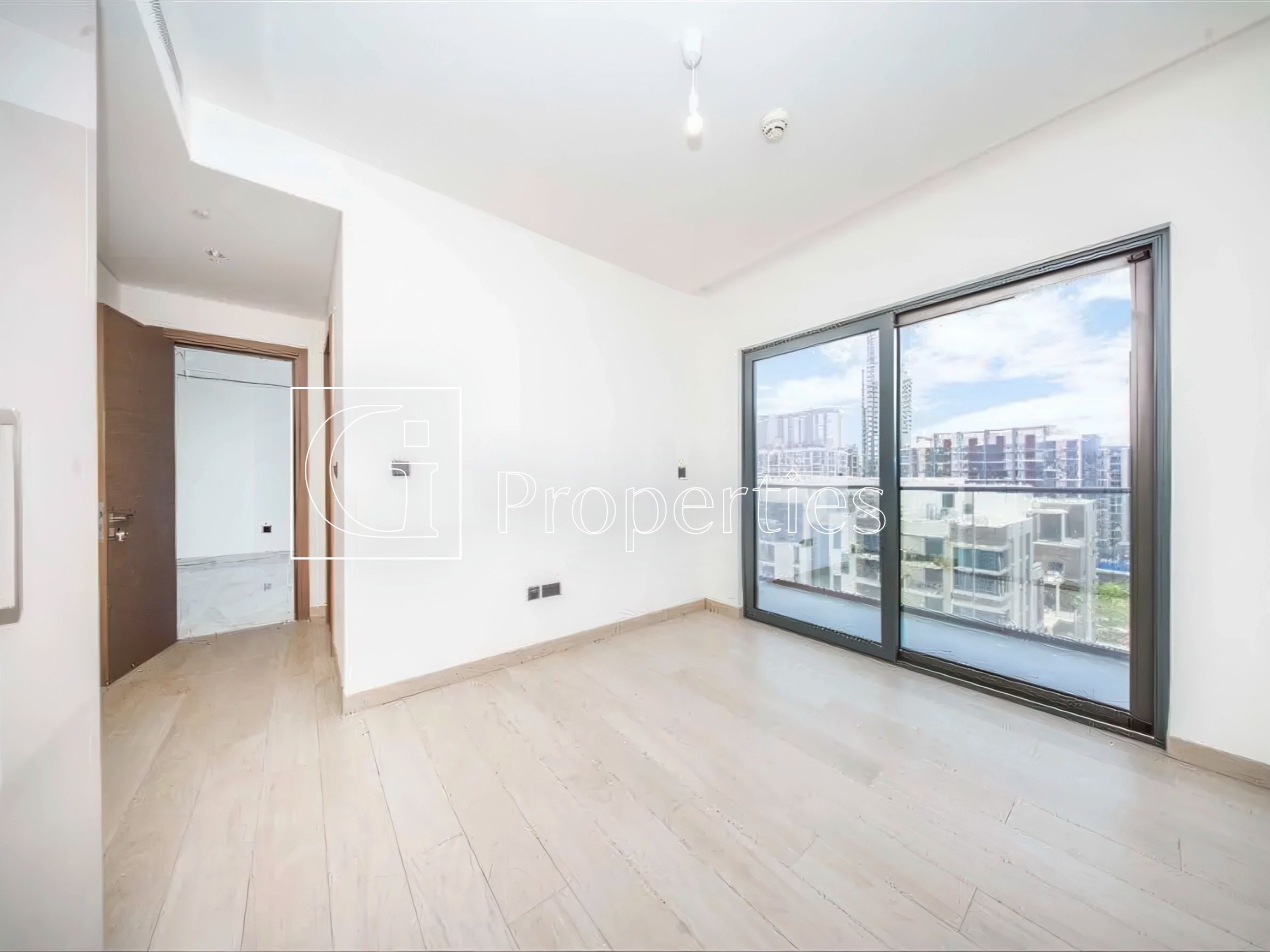 Waterfront 1BR | Stunning Views | Best Deal - 12