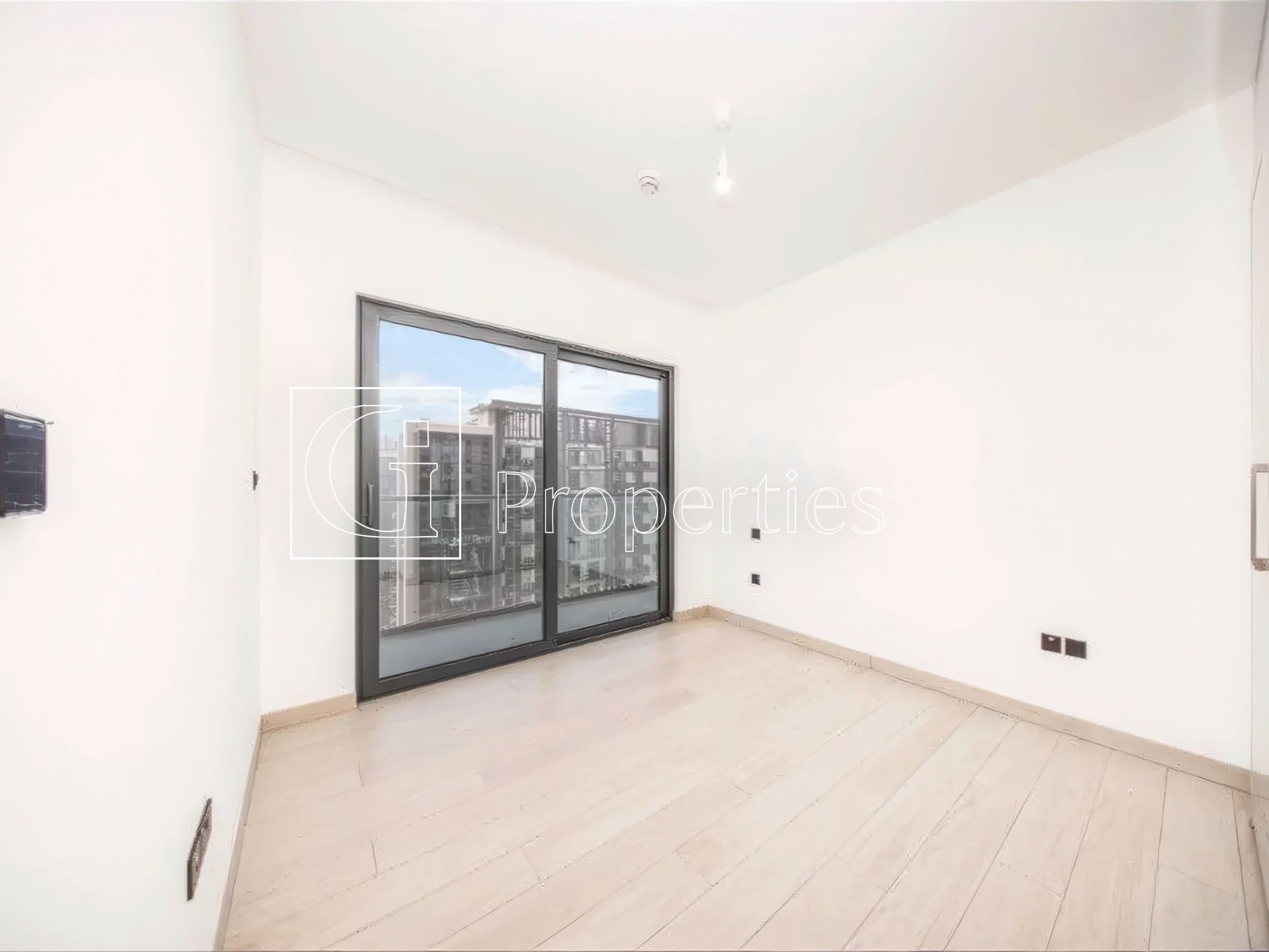 Spacious 1BR | Premium Waterfront | Modern Living - 10