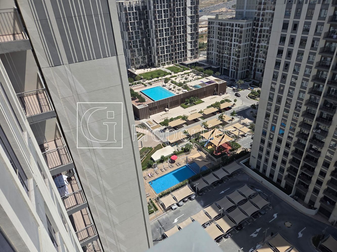 Furnished 2BR | Walk to Mall & Park - 19