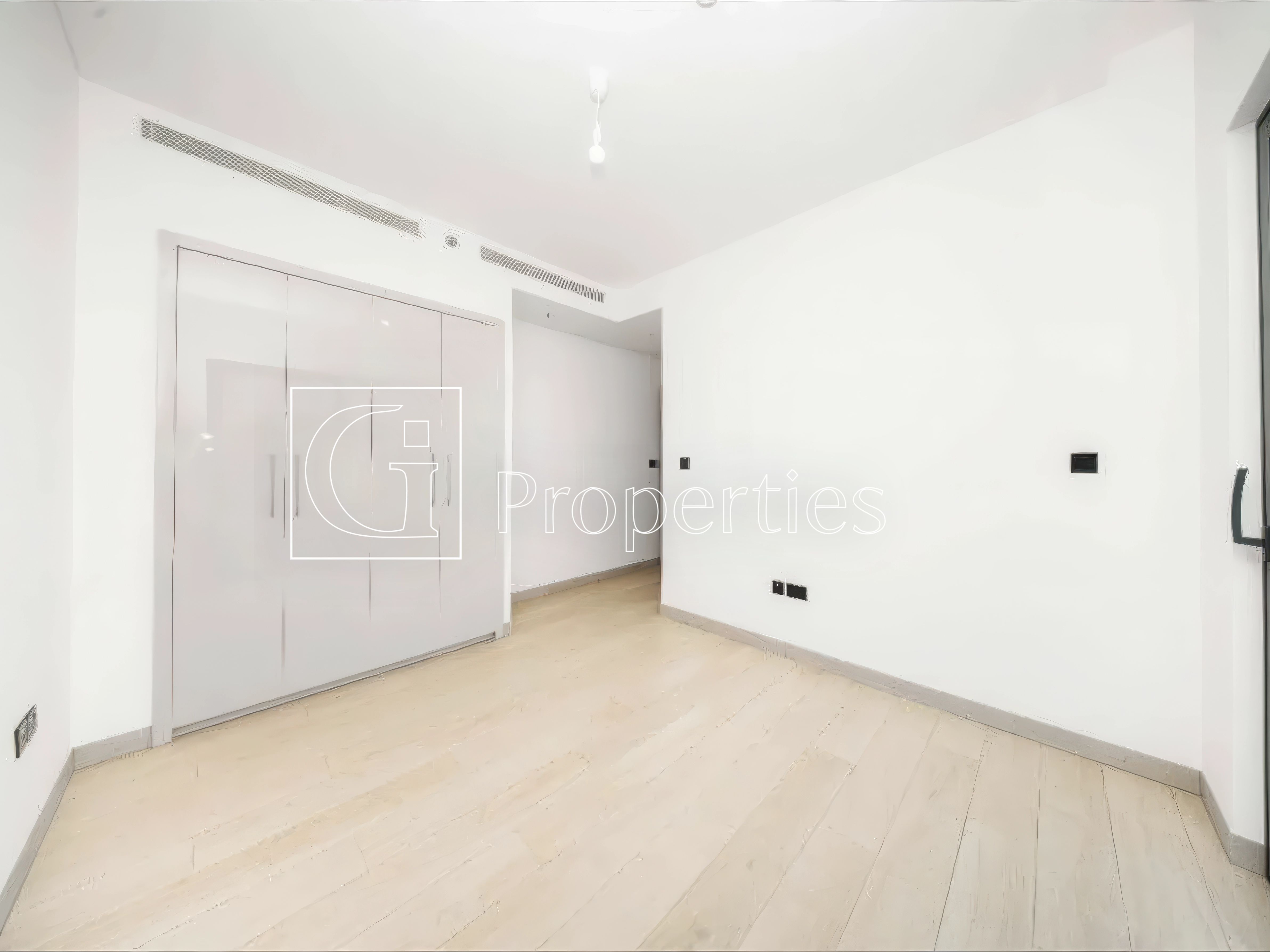 Waterfront 1BR | Stunning Views | Best Deal - 8
