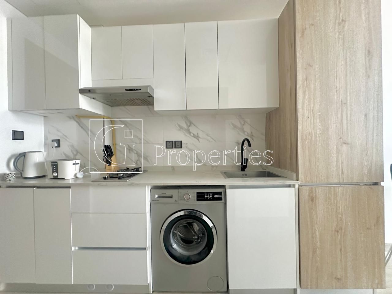 Premium Studio | Well-Designed | Prime Location - 5