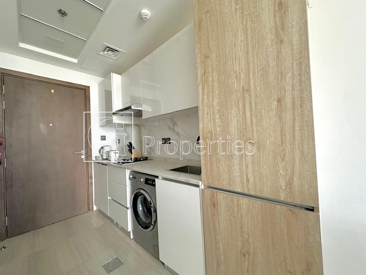 Premium Studio | Well-Designed | Prime Location - 6